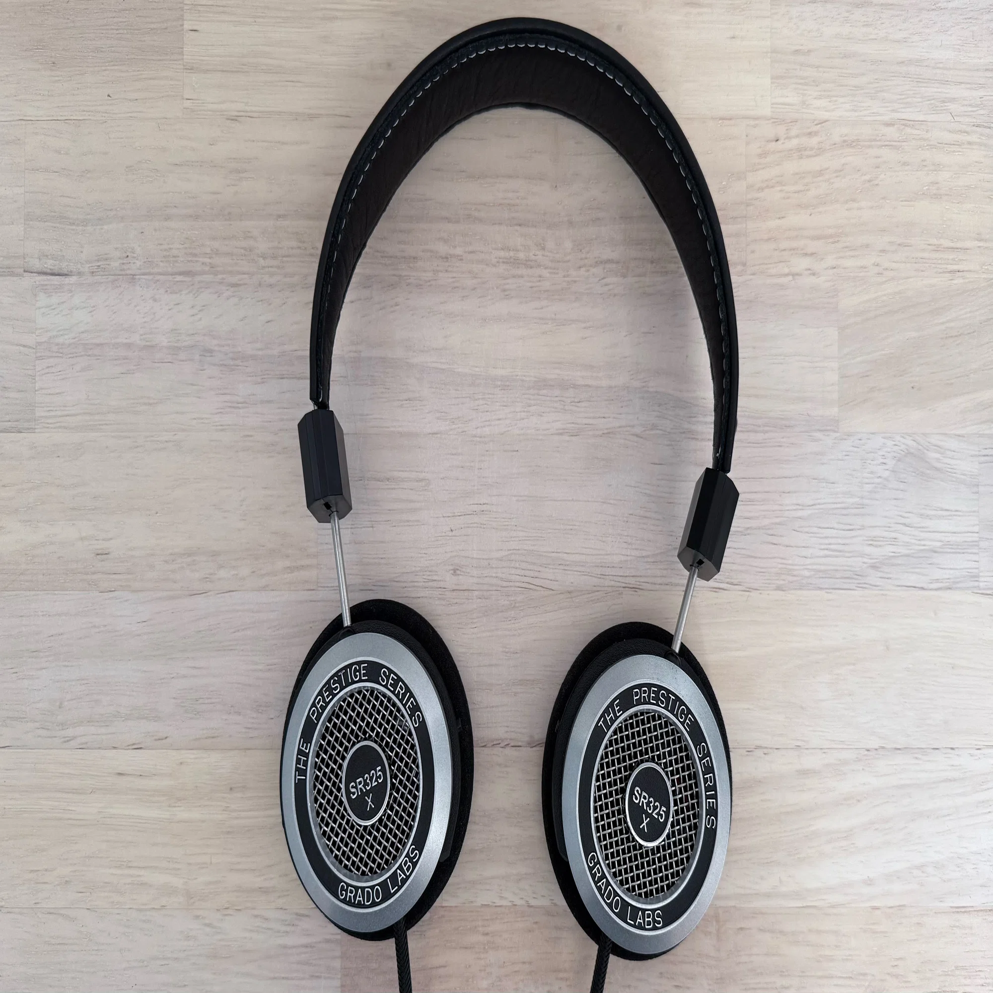 ドハマり中、脳で聴くヘッドホン「GRADO SR325x」 -ブルースロックや 