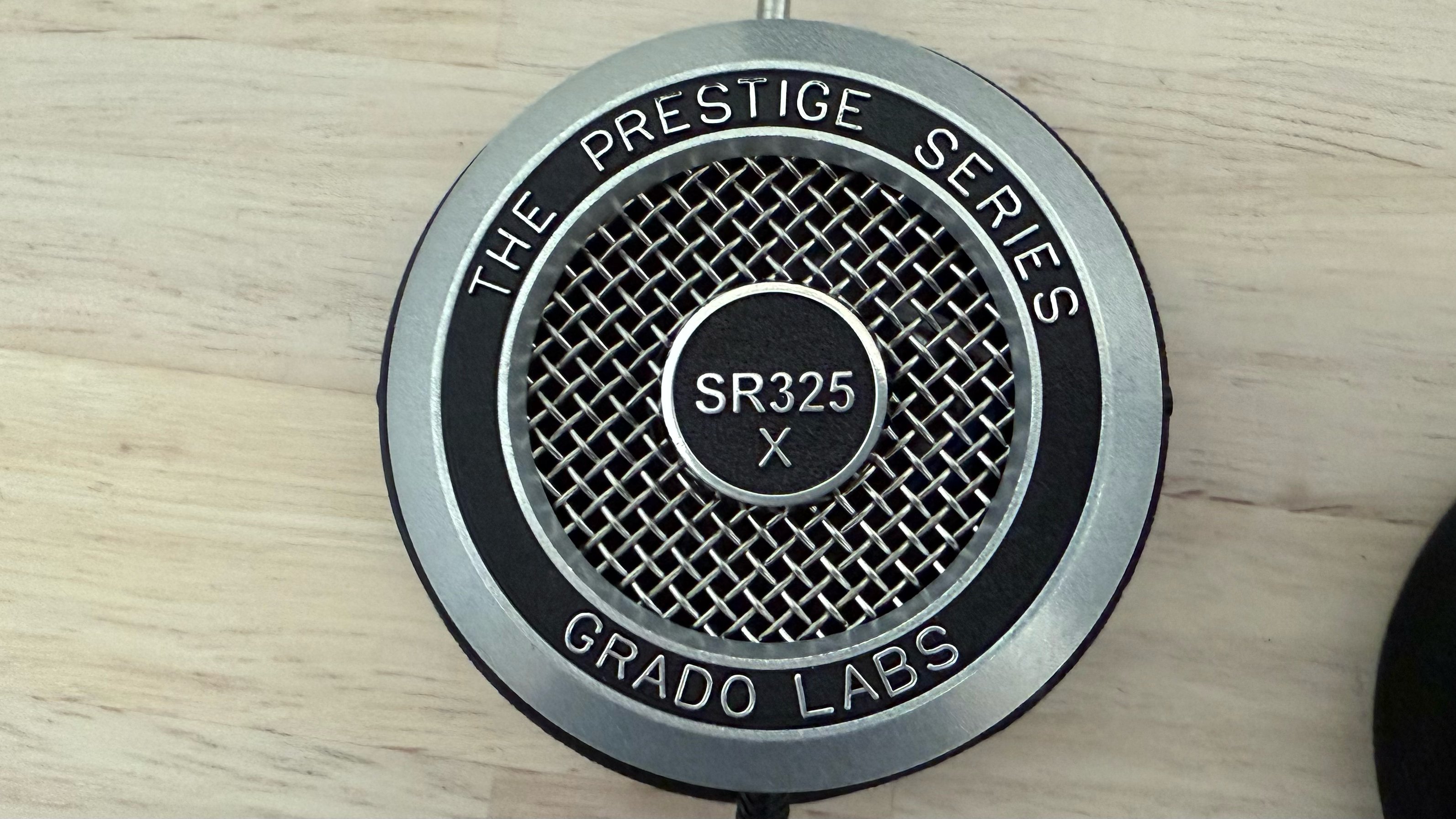 GRADO SR325x Lクッション付き Amazon.co.jp: GRADO ステレオヘッドホン 有線 ダイナミックドライバー