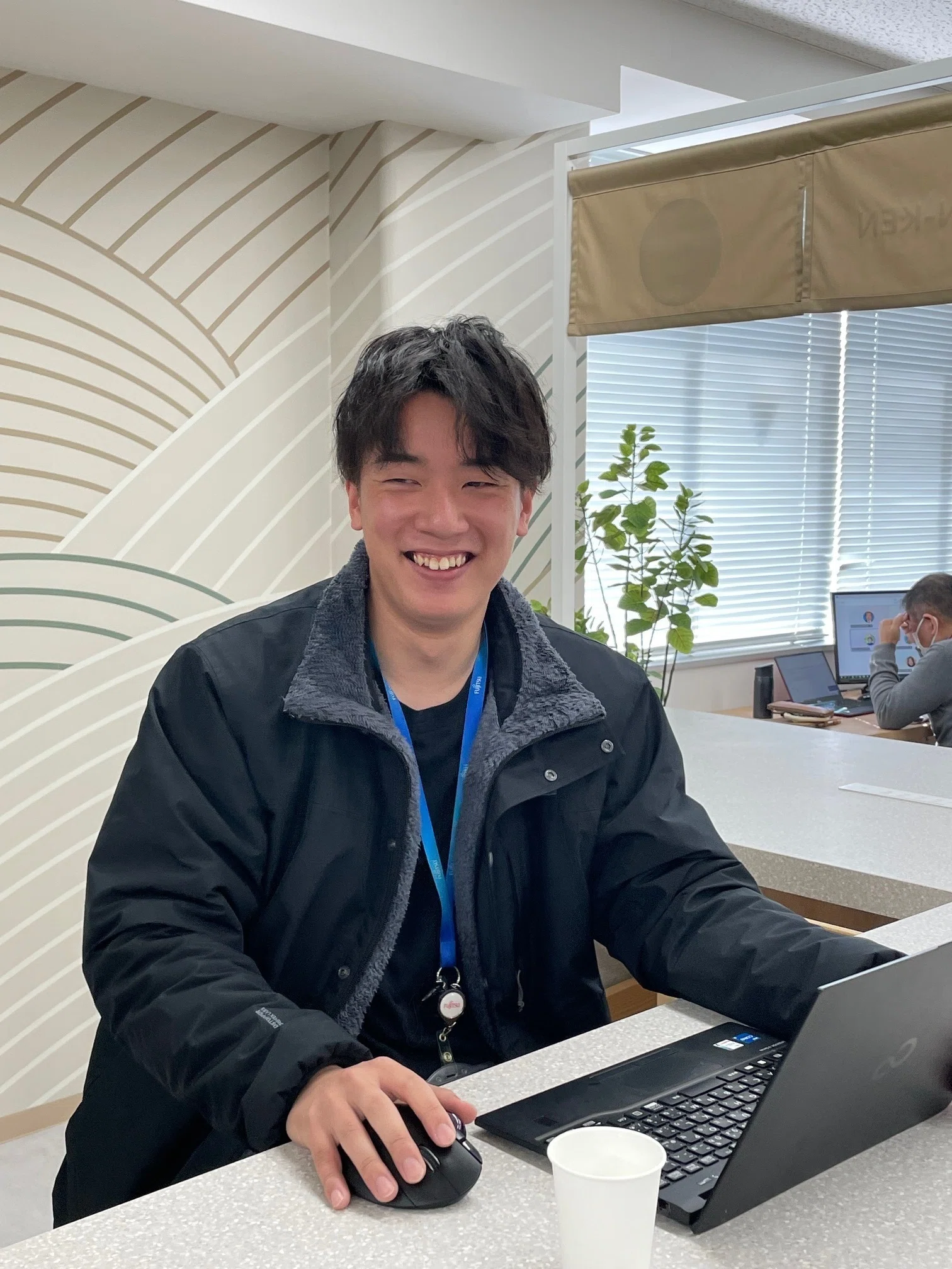 オフィスのど真ん中にうどん屋が！？富士通四国インフォテックの本社