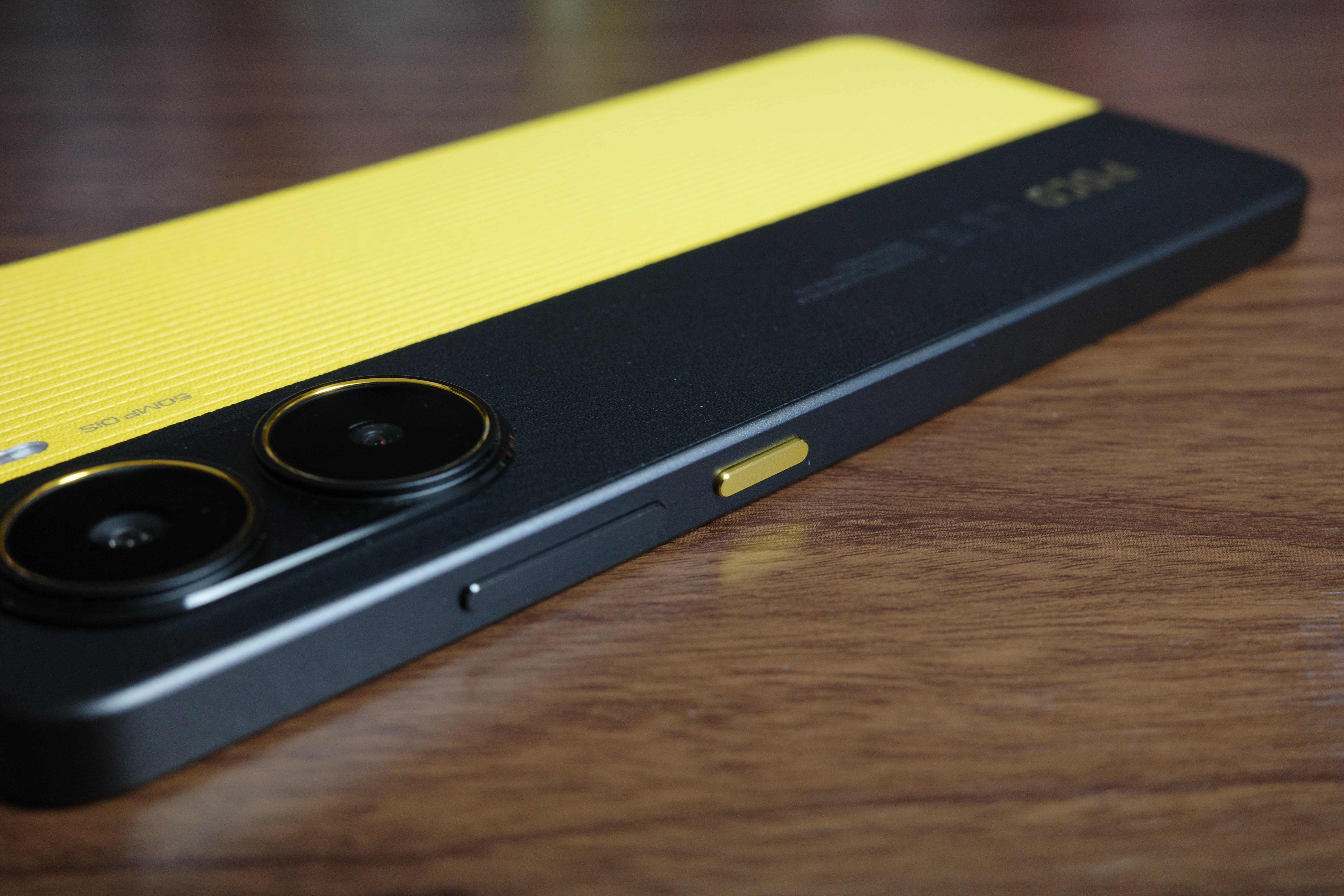 POCO X7 Pro使用感レビュー|これで5万以下だと…？ゲーム動作以外も最強