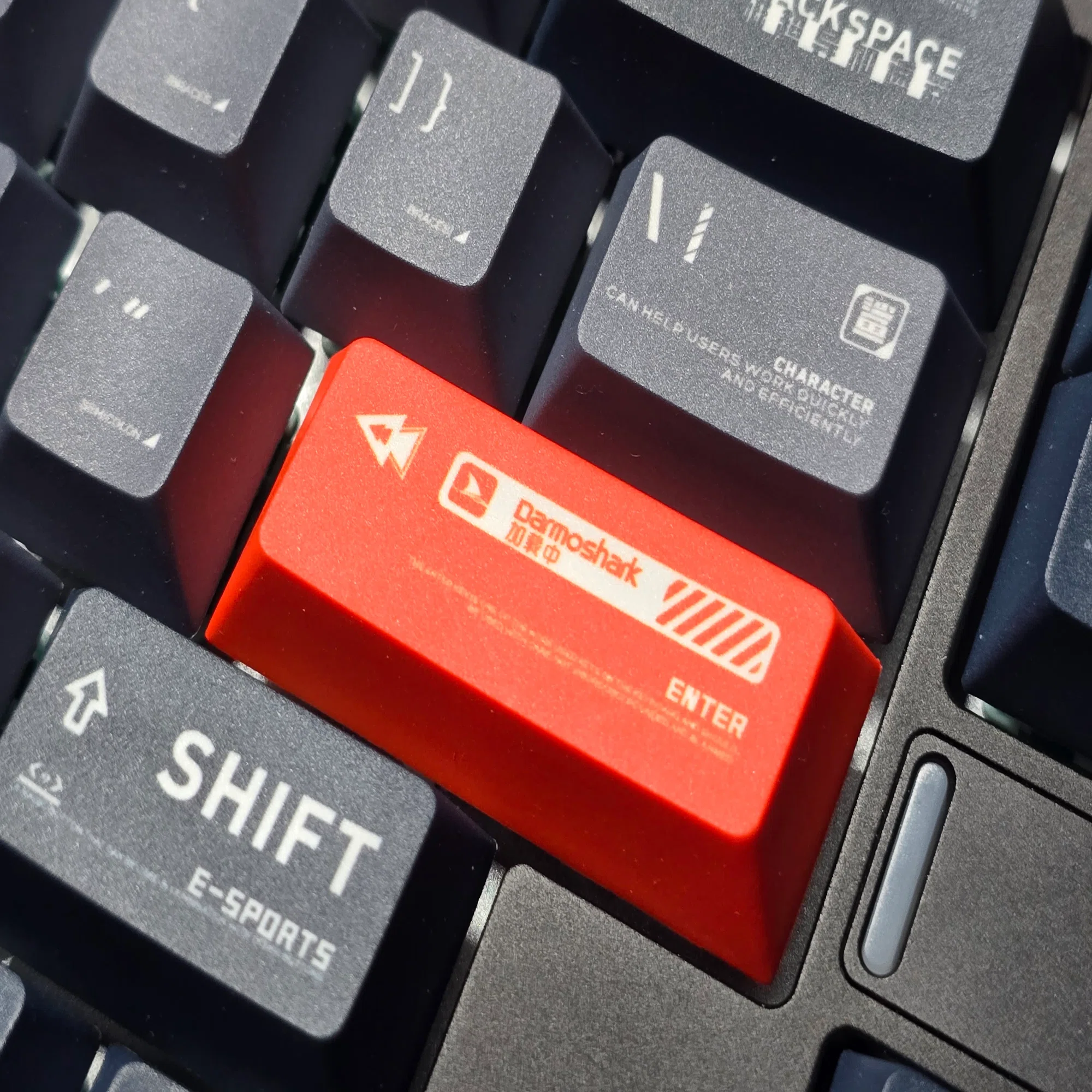 Darmosharkの最新キーボードKT65MAXを徹底的に使い込んでみた｜しじま アオ