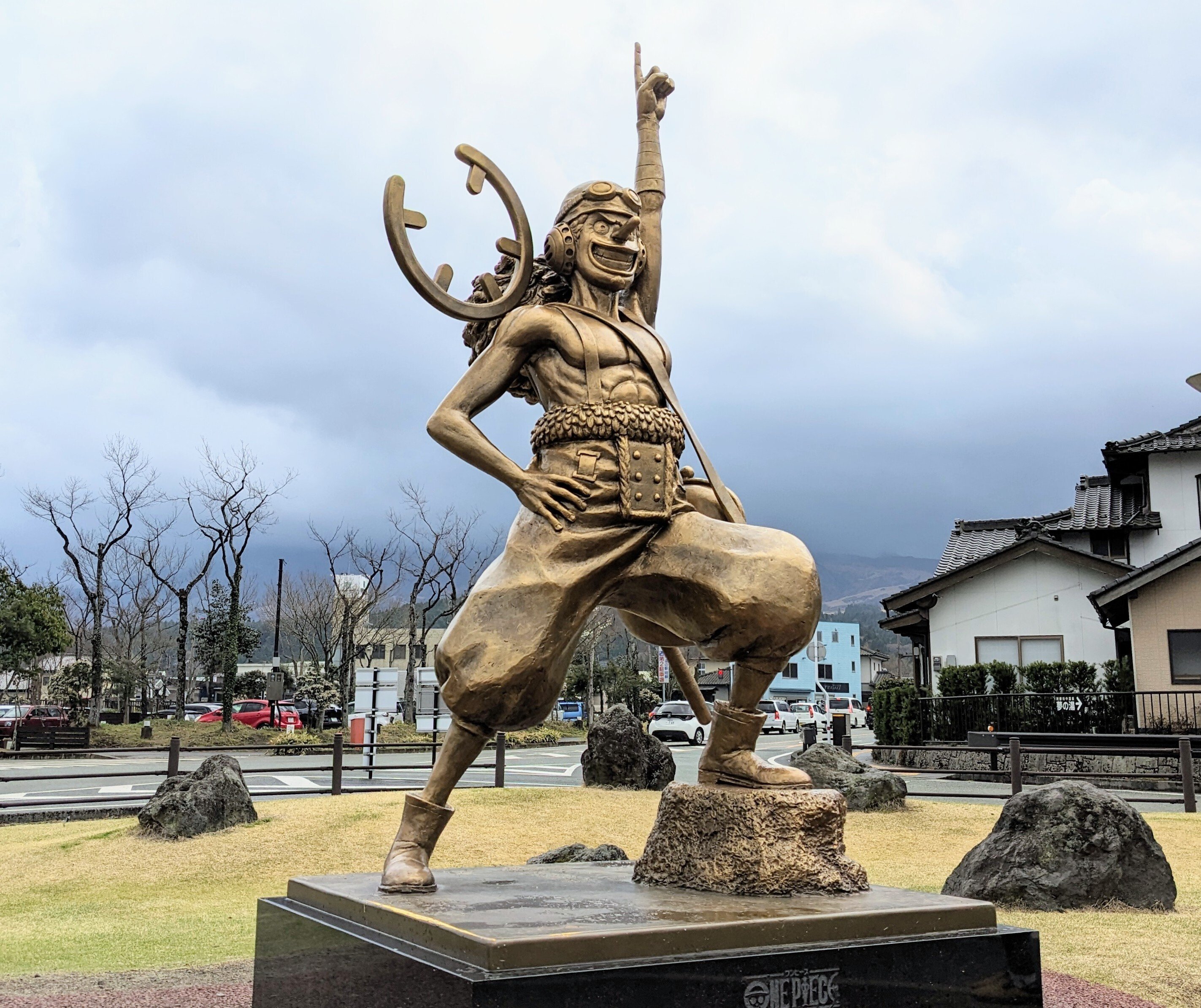 ONE PIECE 銅像巡りに行ってきた！！！｜城内 灯