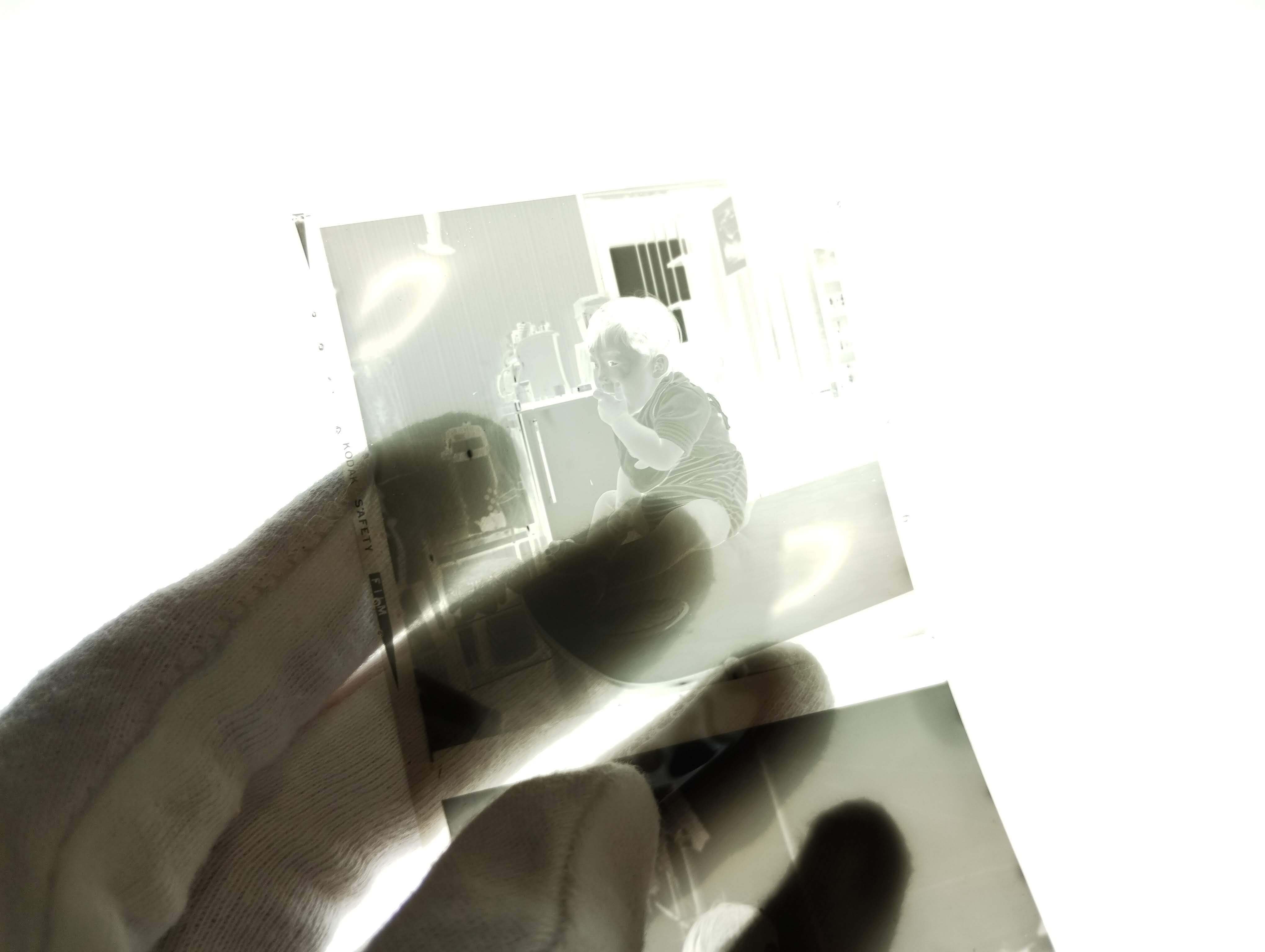 あめちゃん美容師 ❘国産中判フィルム写真展 東京6.4〜9 大阪
