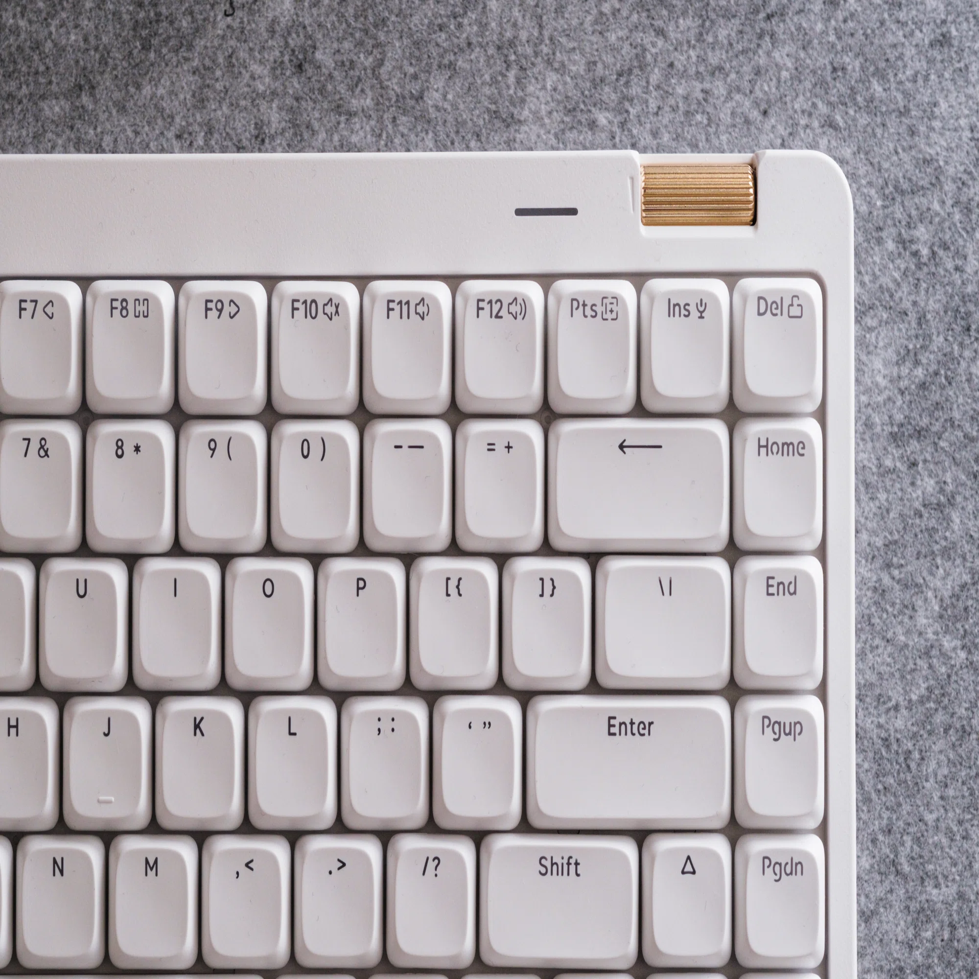 Lofree Flow Lite 84とFlow Lite 100を4ヵ月くらい使った感想 
