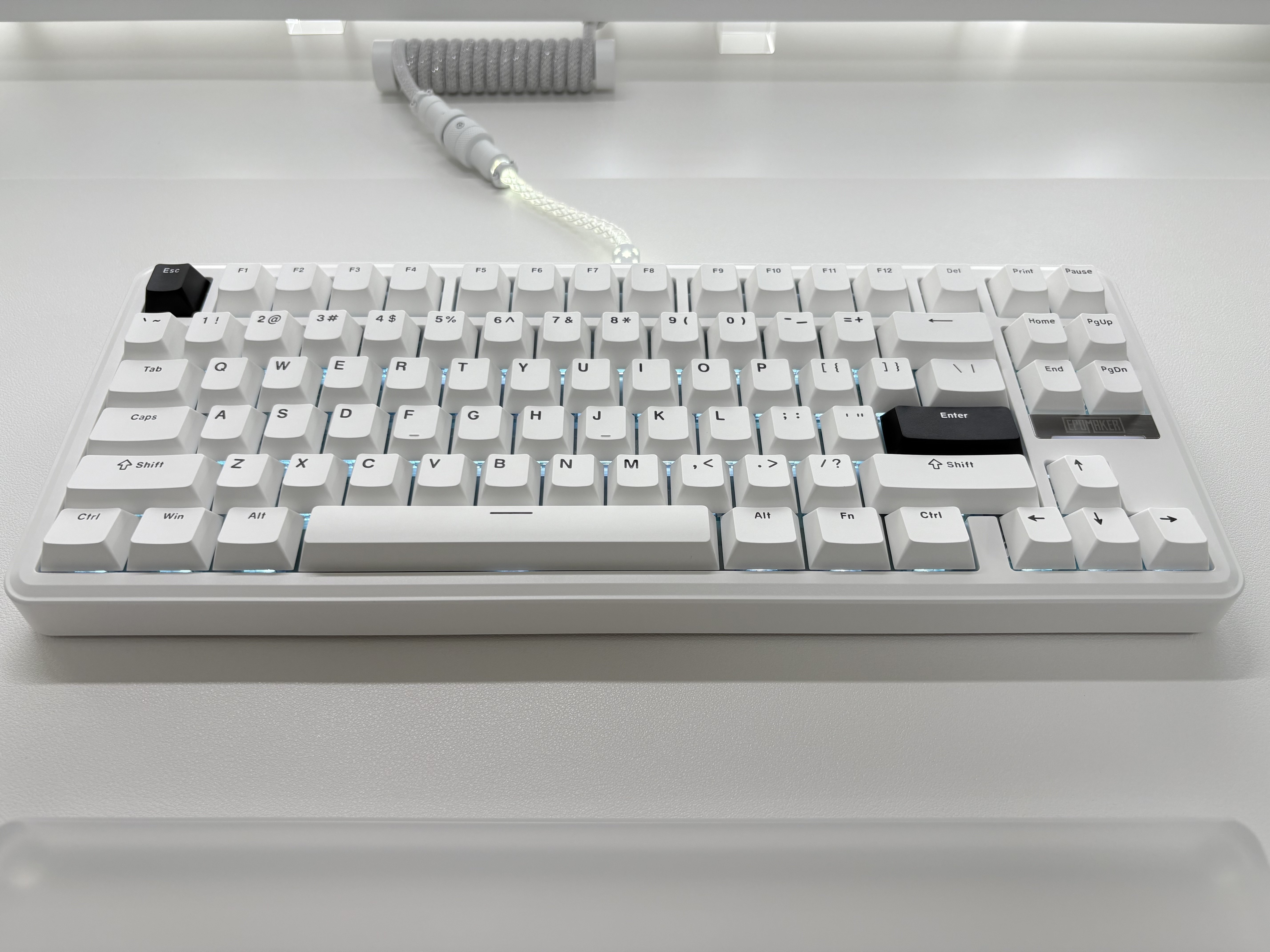 EPOMAKER TH85】打鍵感と打鍵音が爽快！｜しろちゃんねる