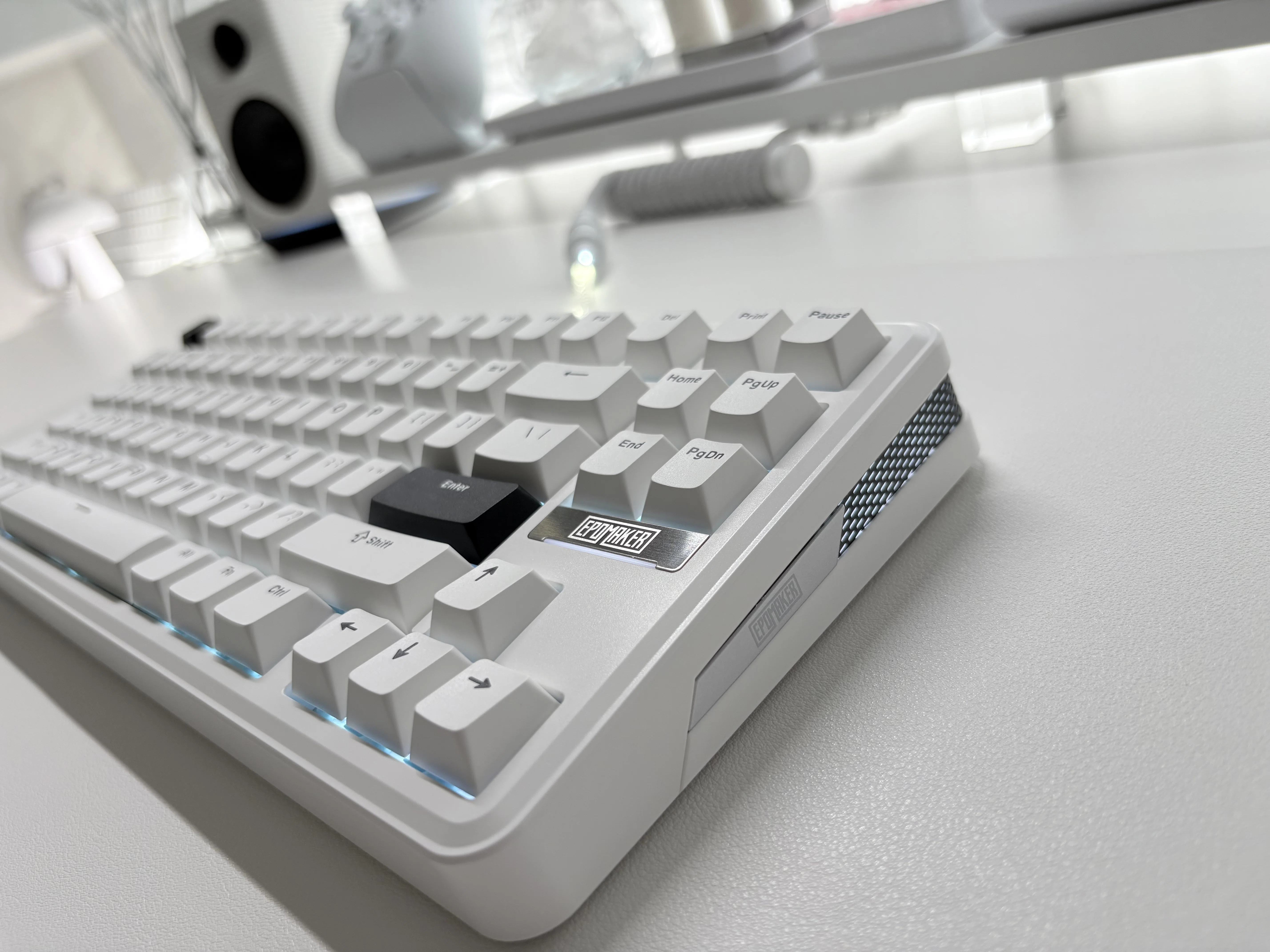 EPOMAKER TH85】打鍵感と打鍵音が爽快！｜しろちゃんねる