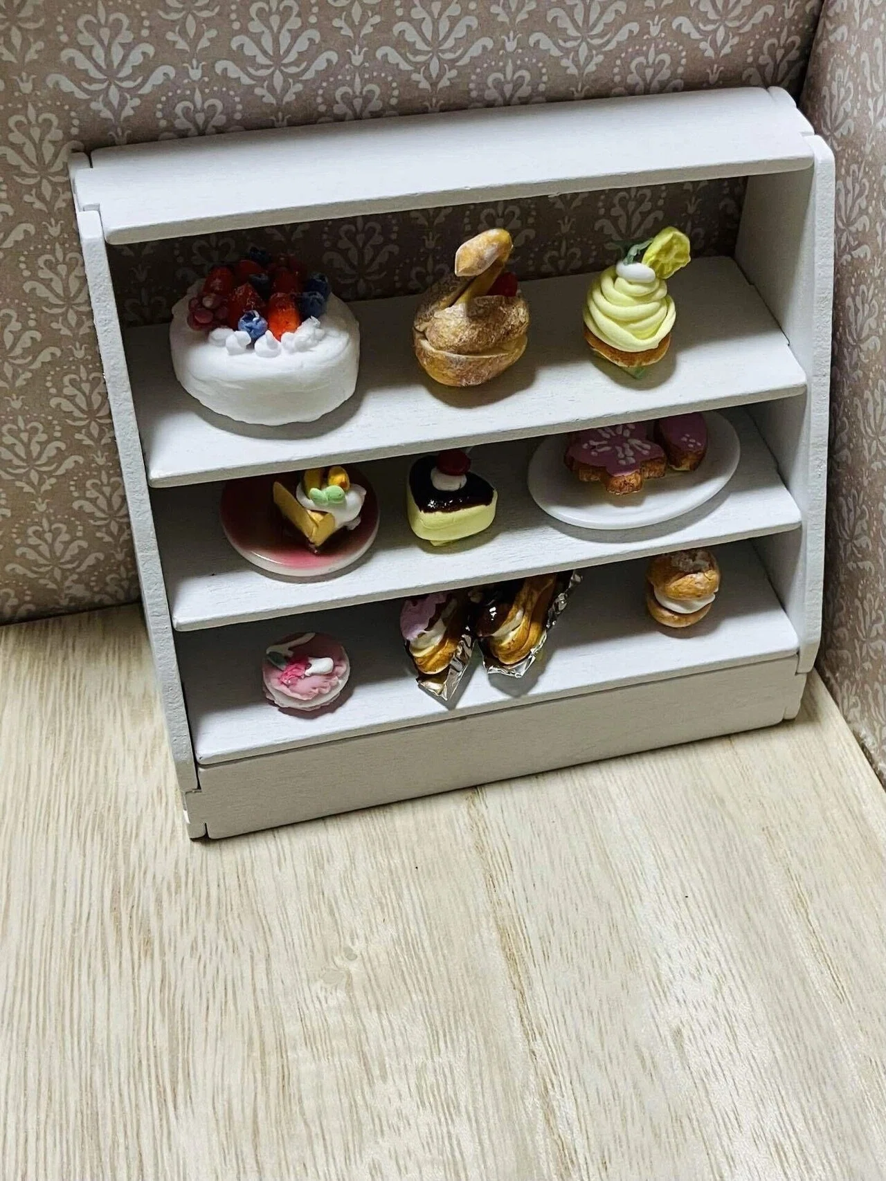 amifa ショーケース｜えいみ