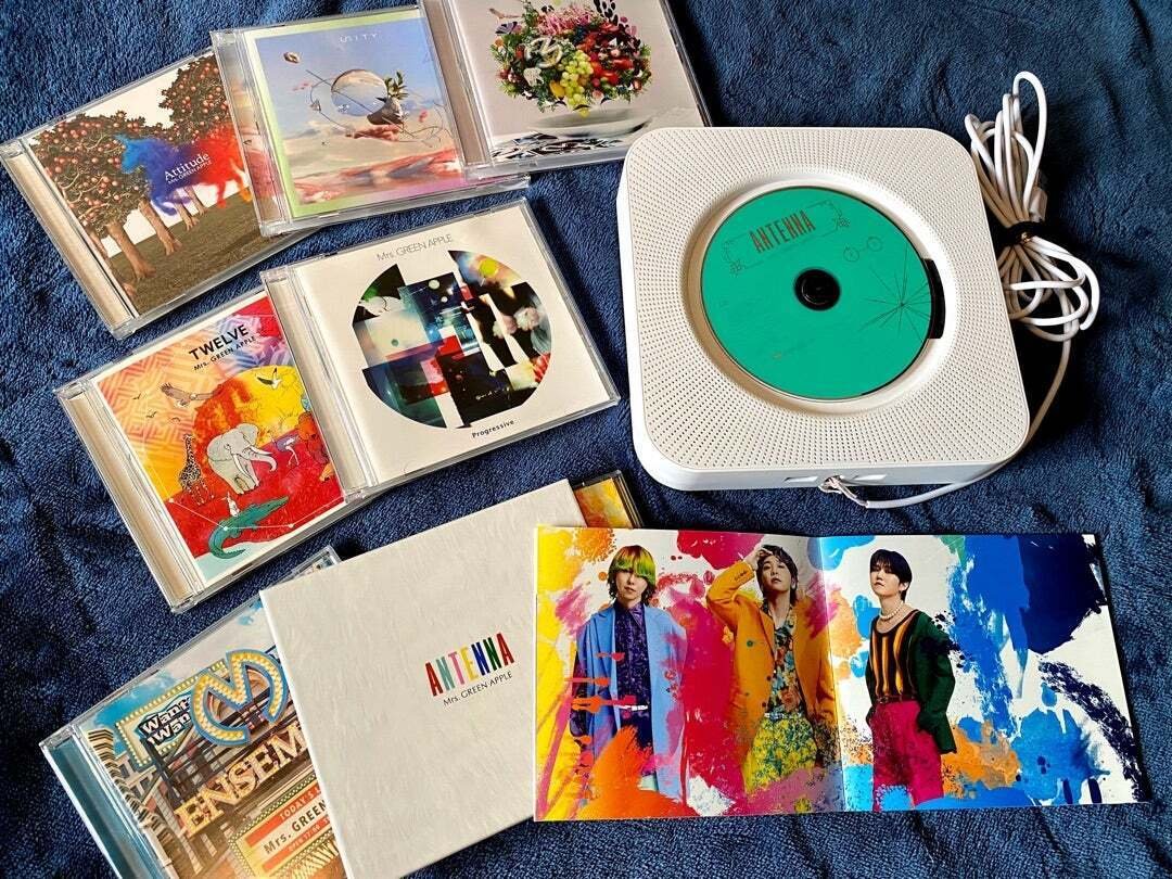 ミセスグリーンアップル ポータブルCDプレーヤー & ヘッドホン MGA ミセスグリーンアップル ポータブルCDプレーヤー ヘッドホン