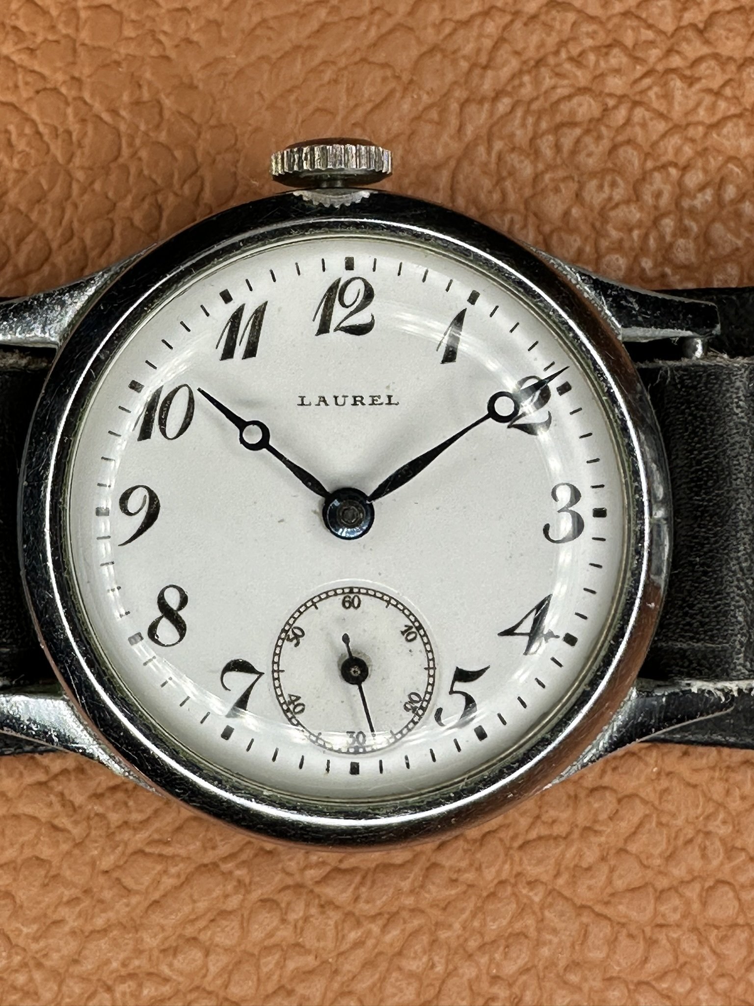 パリコレクション ⌚021】SEIKO 国産初の腕時計 初代ローレル｜Crusoe アクセサリー
