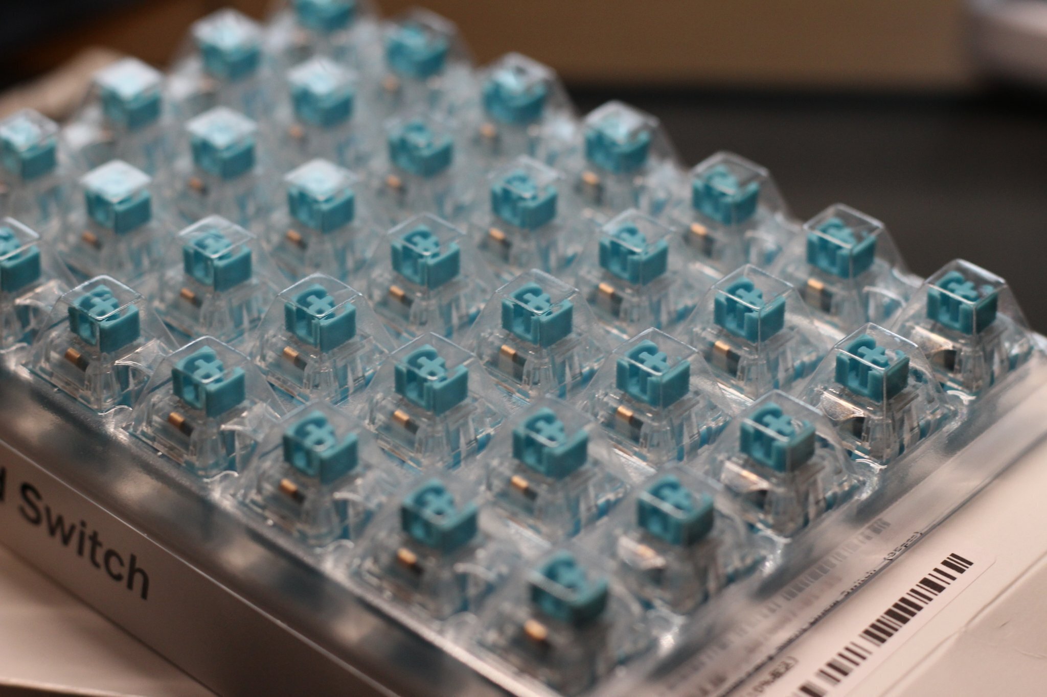 AliExpressで分割キーボードGMK70を買った｜よっぺ