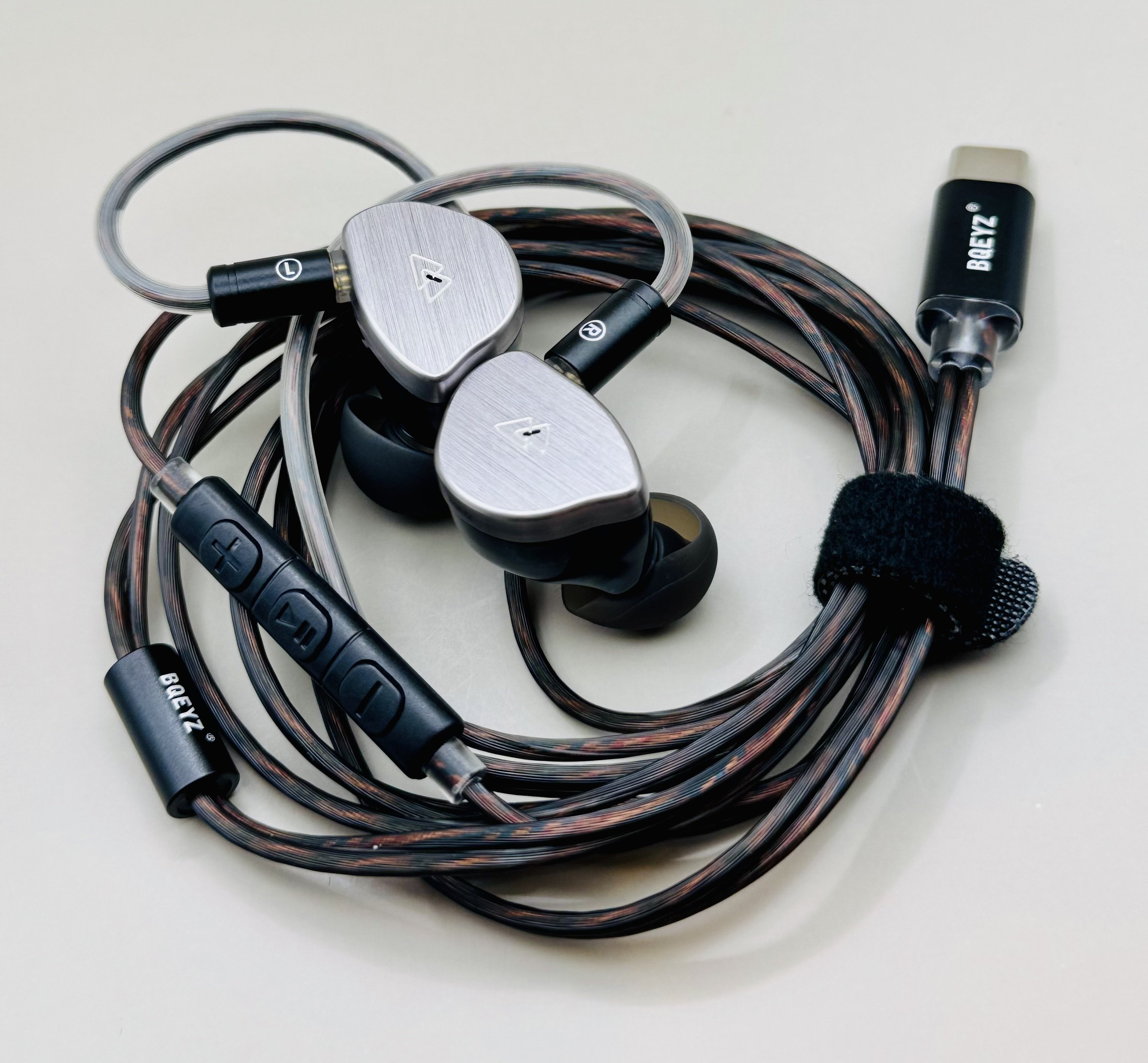 イヤホン ORIVETI bleqk , BQEYZ BQ-10 ,DUNU DTC800 ORIVETI bleqk , BQEYZ BQ-10 ,DUNU DTC800 オーディオ機器