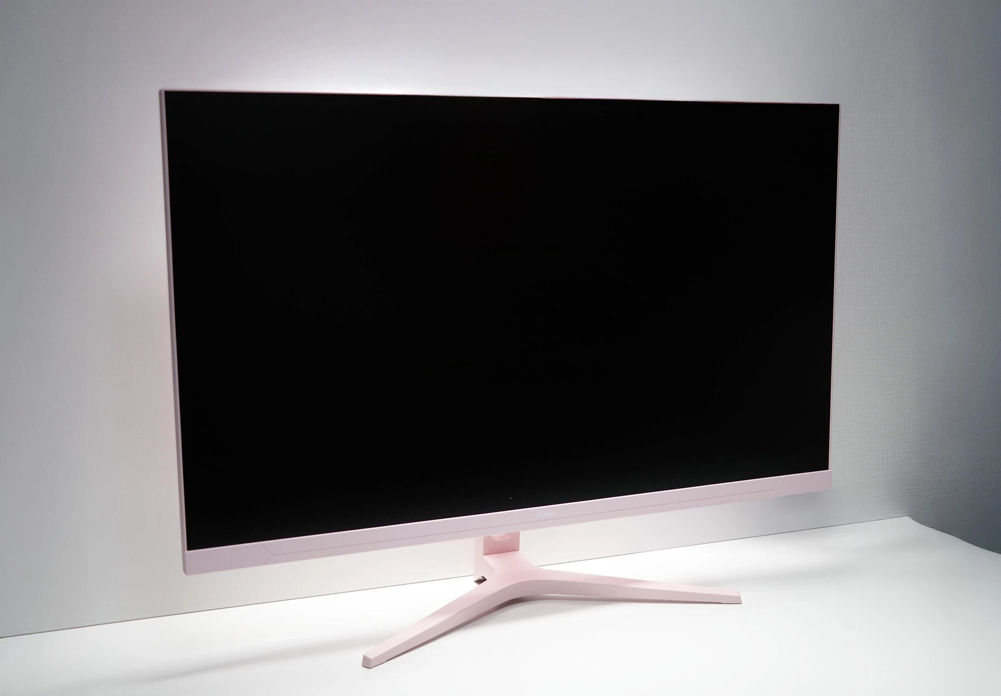 レビュー】Pixio PX32U Wave 色と美しさで、空間を彩る 31.5