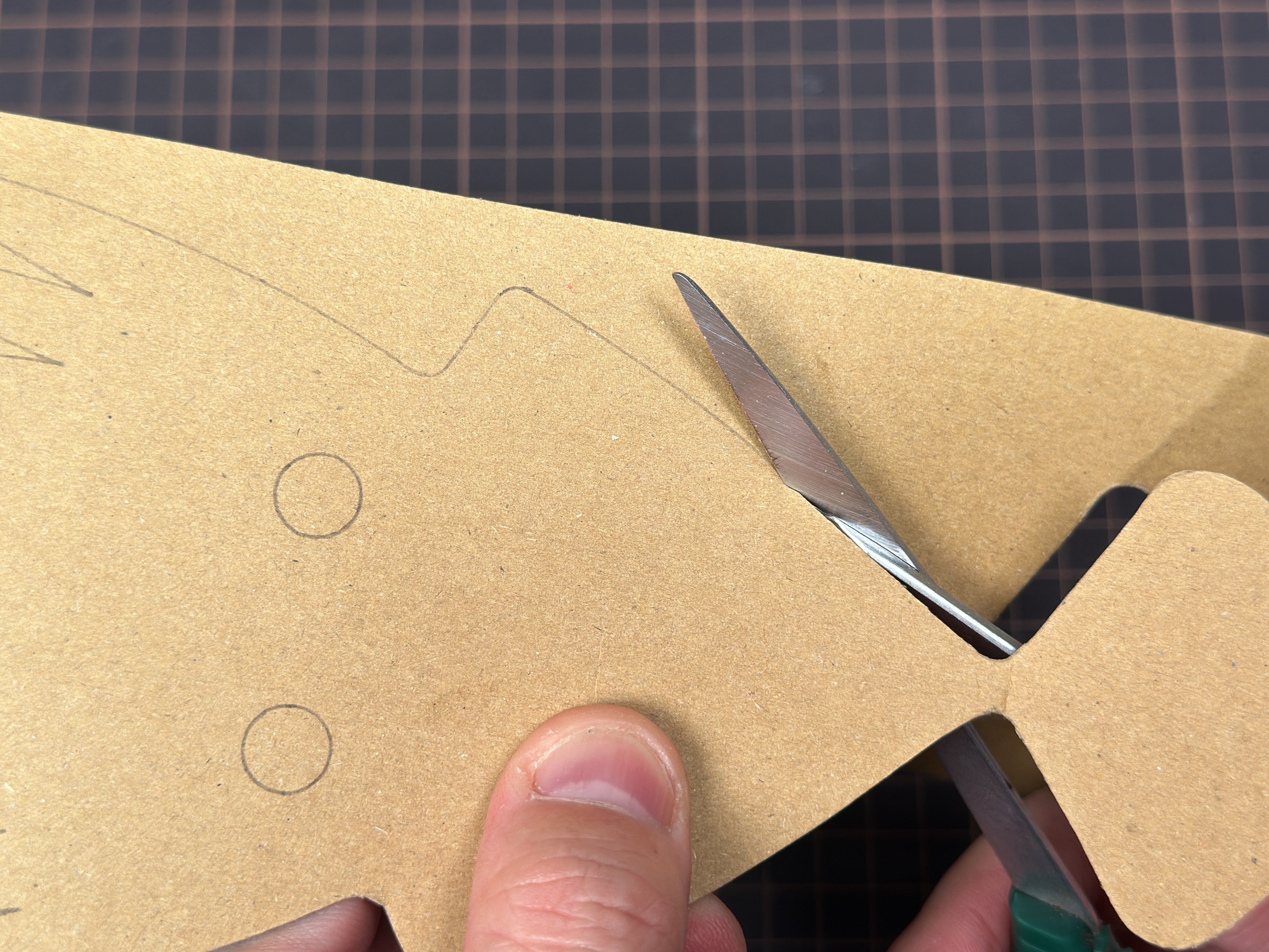 アーティストにとっての出版とは？ 3冊目の執筆を通じて考えたこと