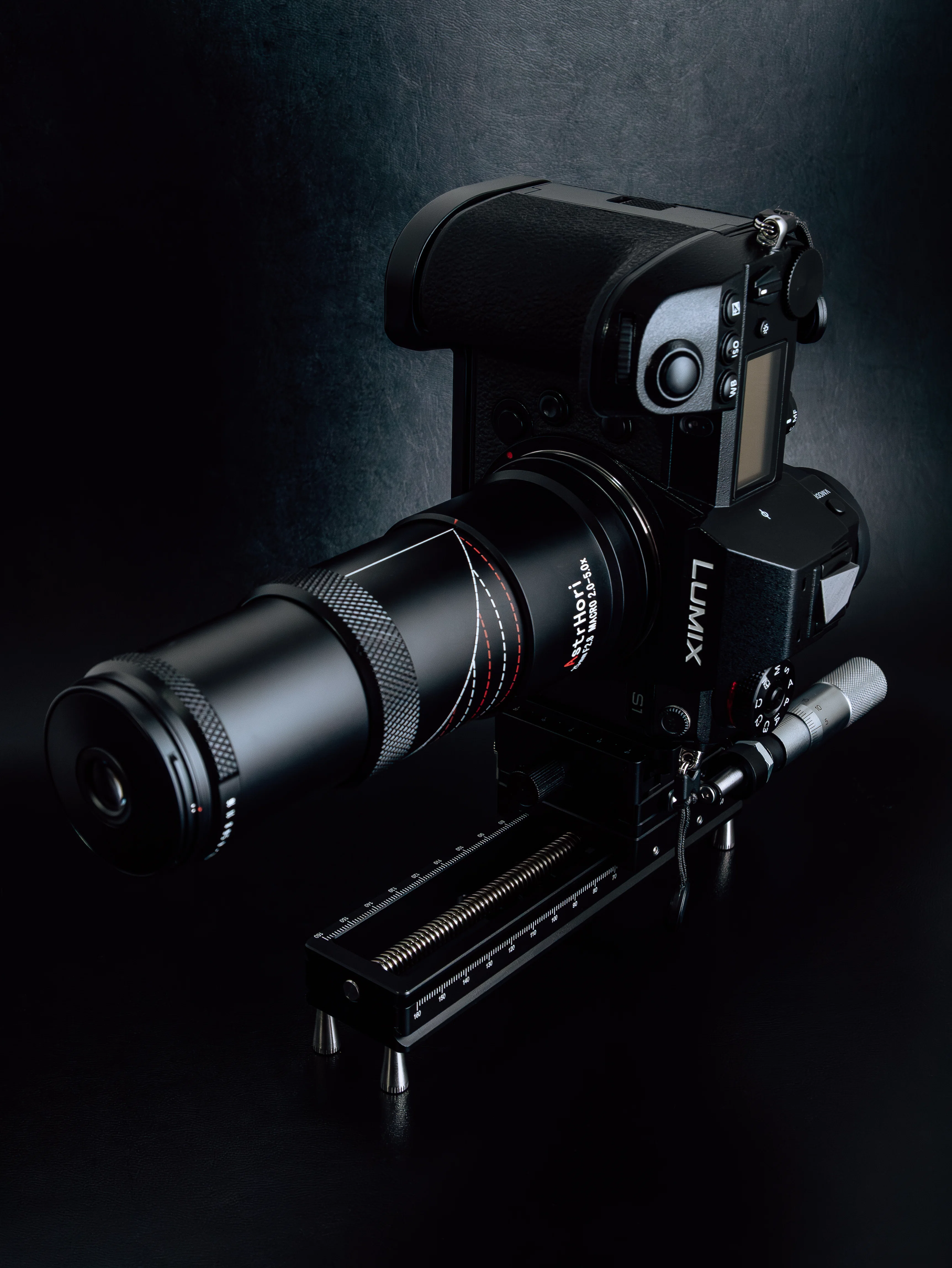 【中古】AstrHori アストロリ 25mm F2.8 MACRO 2X-5X スーパーマクロレンズ ソニーE 中古】AstrHori アストロリ 25mm F2.8 MACRO 2X-5X スーパーマクロ