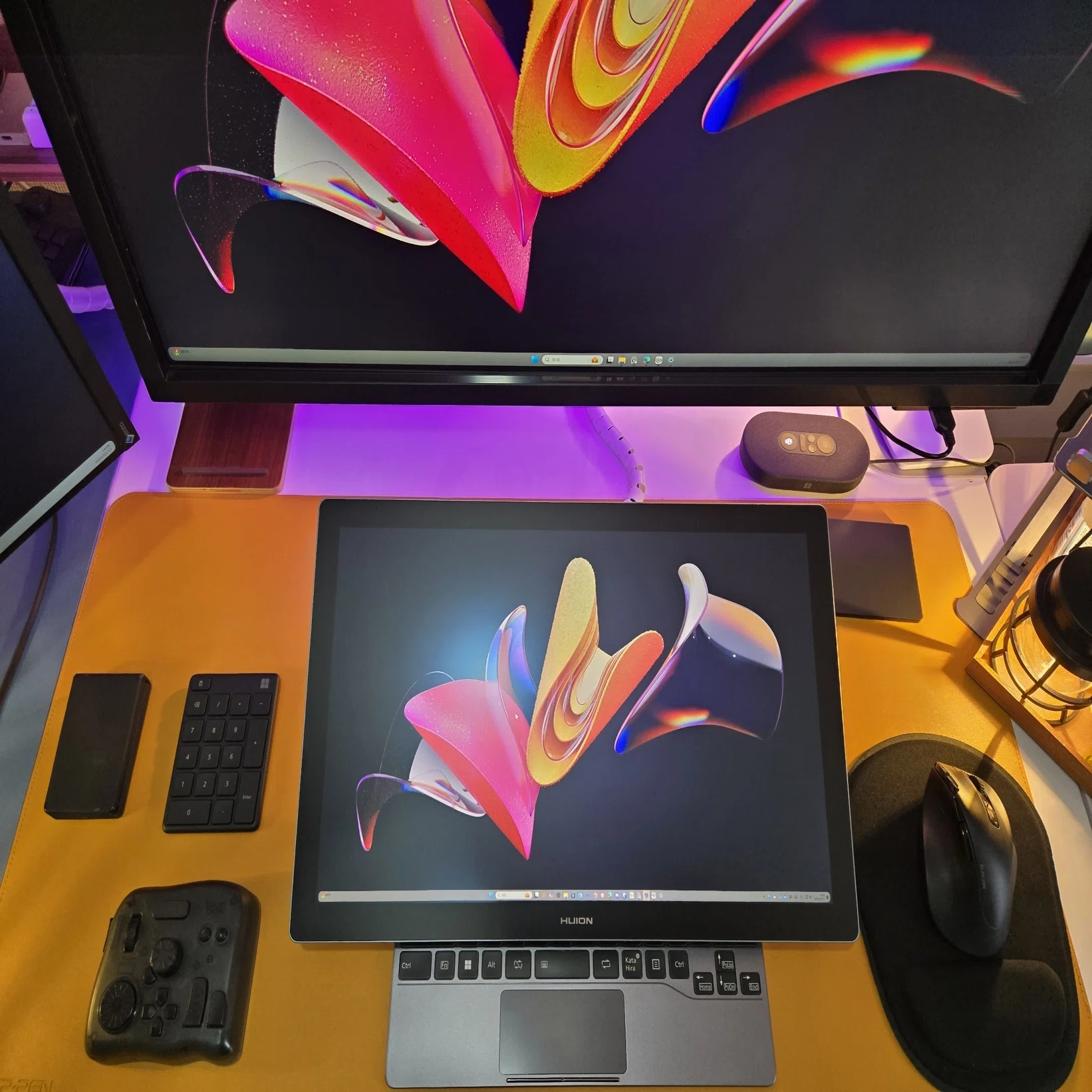 Kamvas Pro 19に合わせて揃えたい便利アイテム【実際に使って良かった 