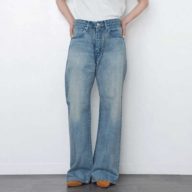 AURALEE】SELVEDGE FADED LIGHT DENIM PANTS入荷｜THIRTY' THIRTY'