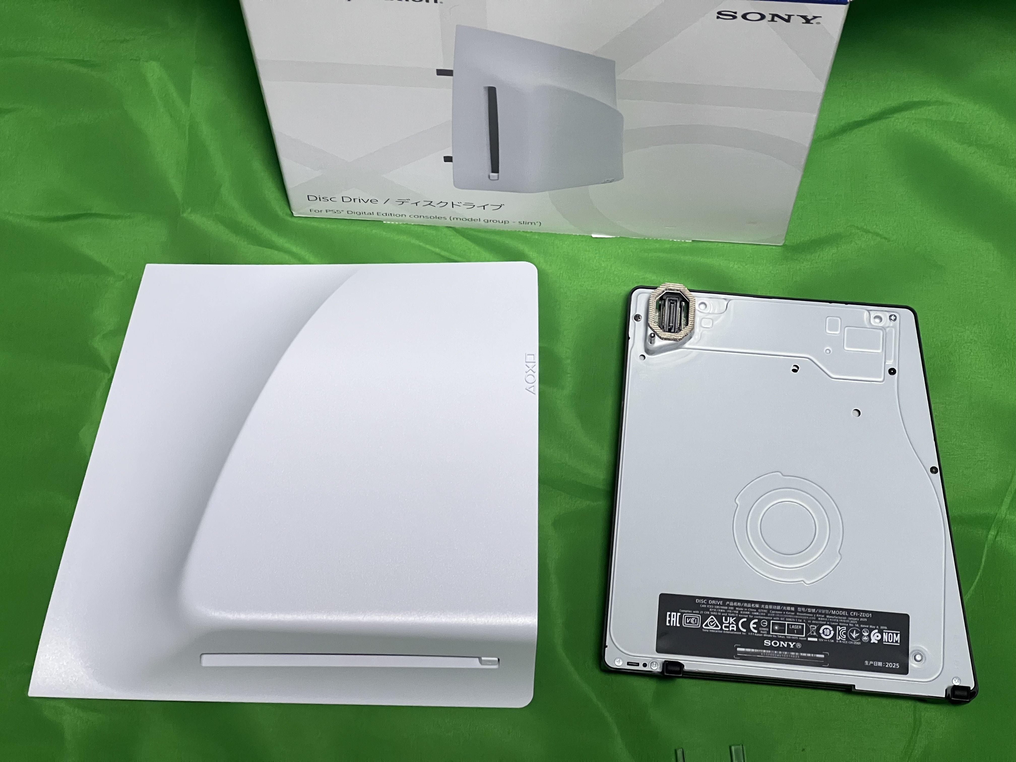 PS5 Pro 作業体験続編：ディスクドライブ取り付けへの挑戦｜もと国王の