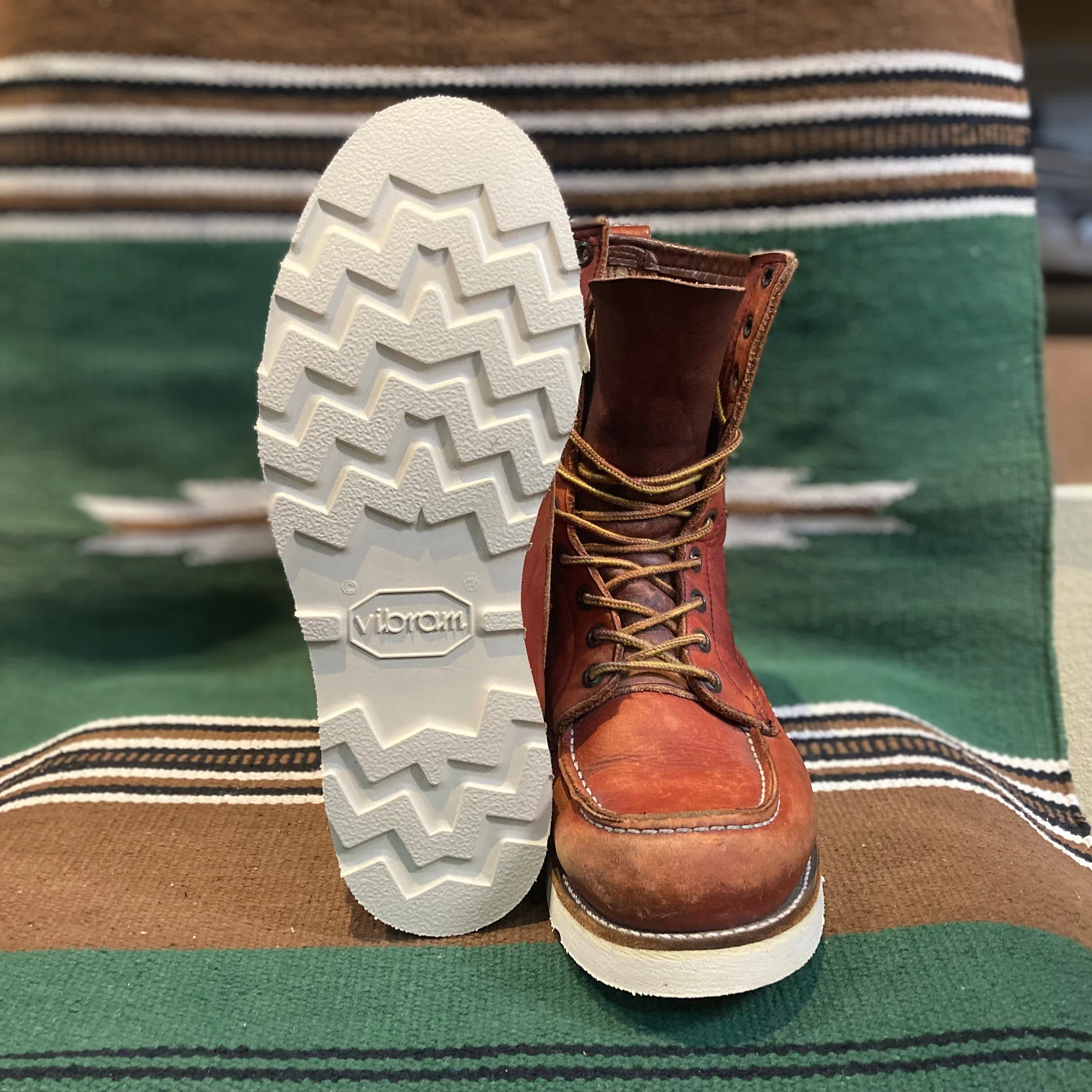 リソール/ソール交換】Red Wing#877のオールソール｜CREA Repair 