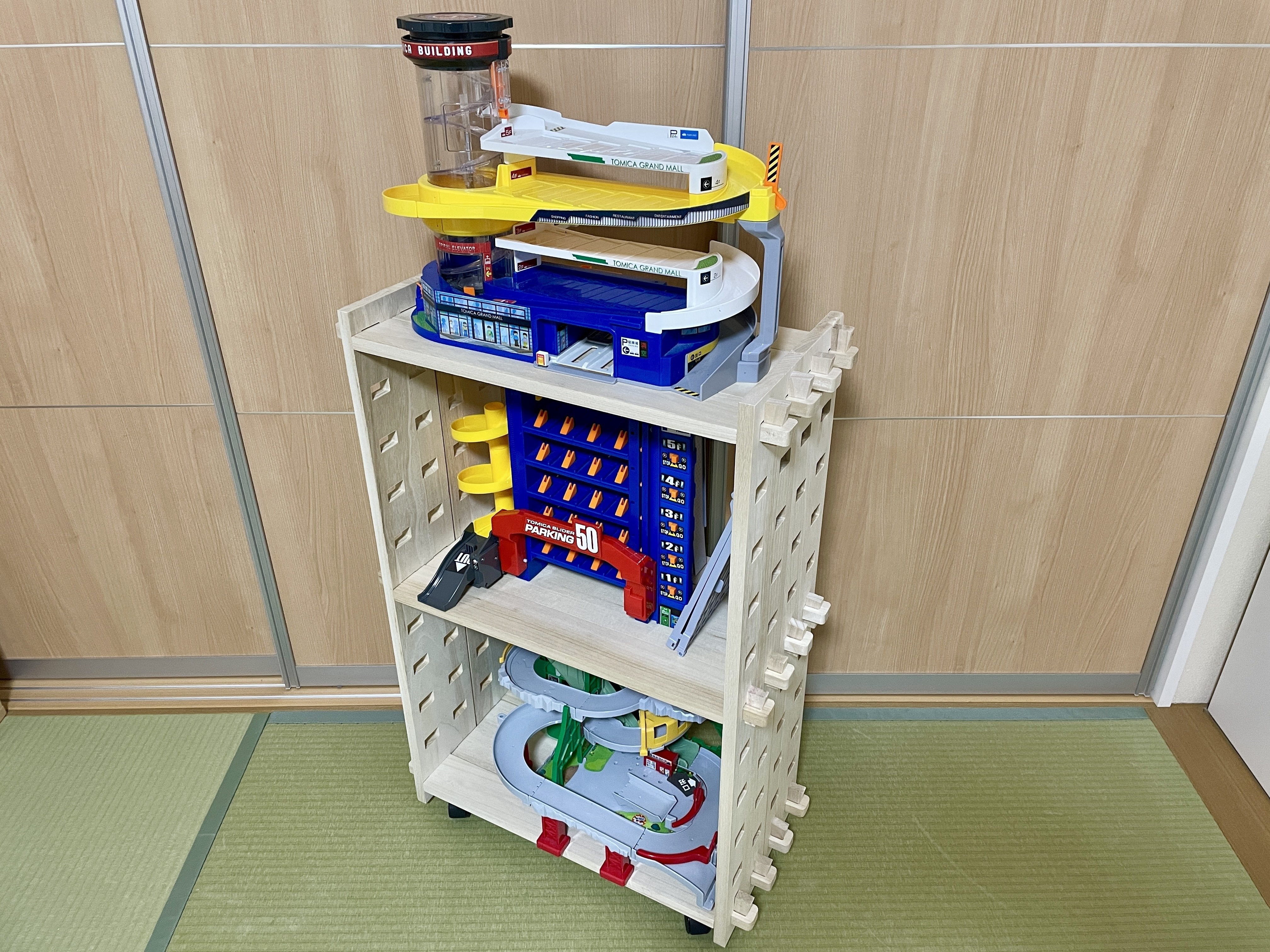 DIYをやってみた】#1 トミカワールド（大物）の収納ラックを作っ