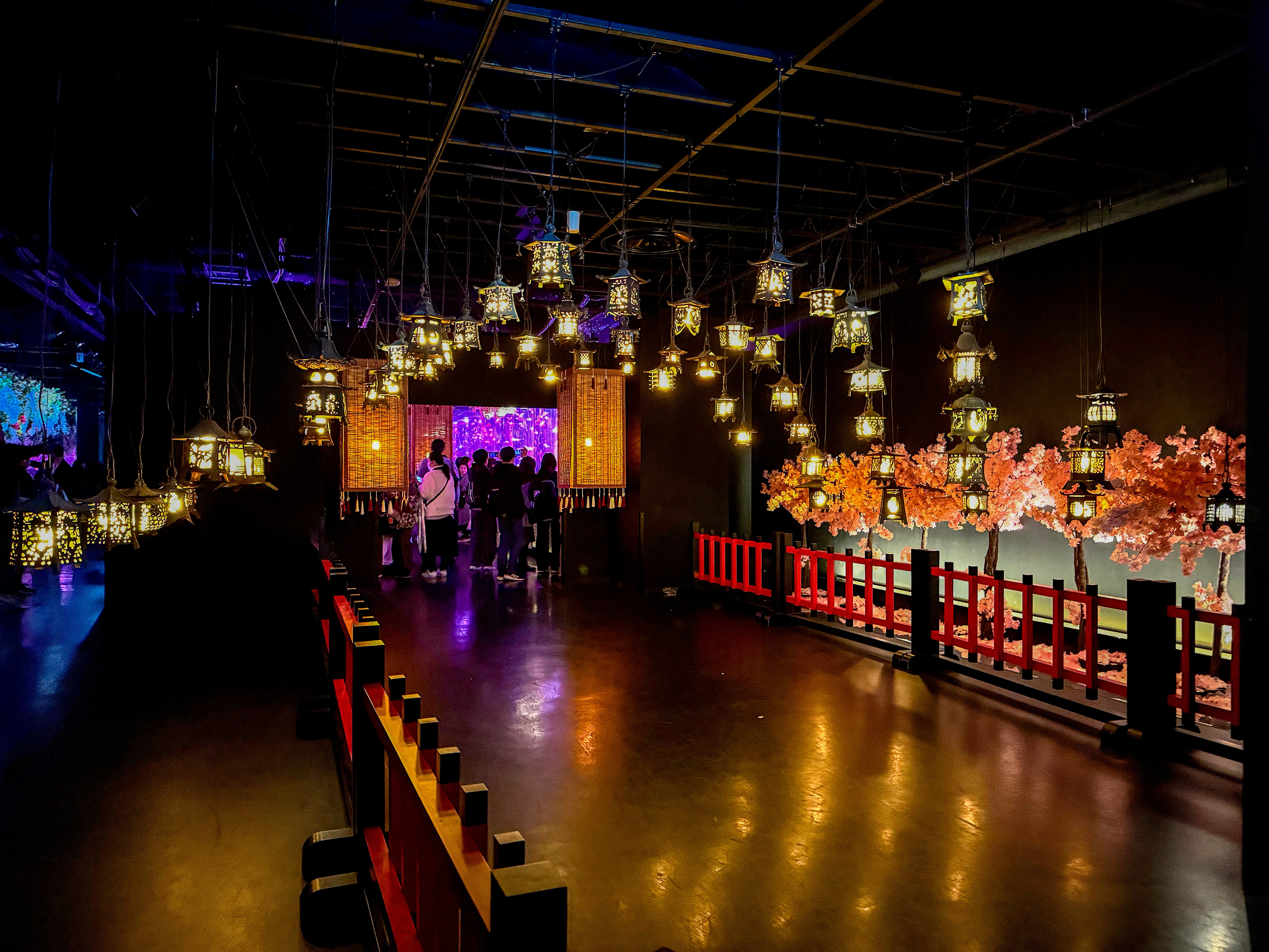 即日発送 新品未開封 STRANGE GALLERY レッドキング (蓄光) IMGP4940.jpg