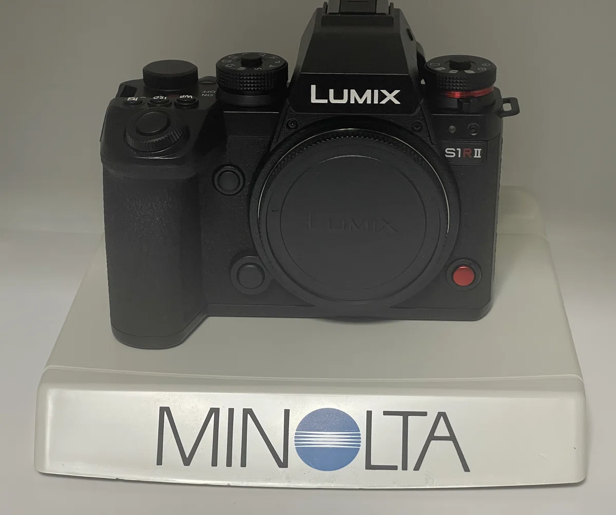 Lumix S1RII（DC-S1RM2)が届いた！ ので嗅いでみた｜みのりさんちの 