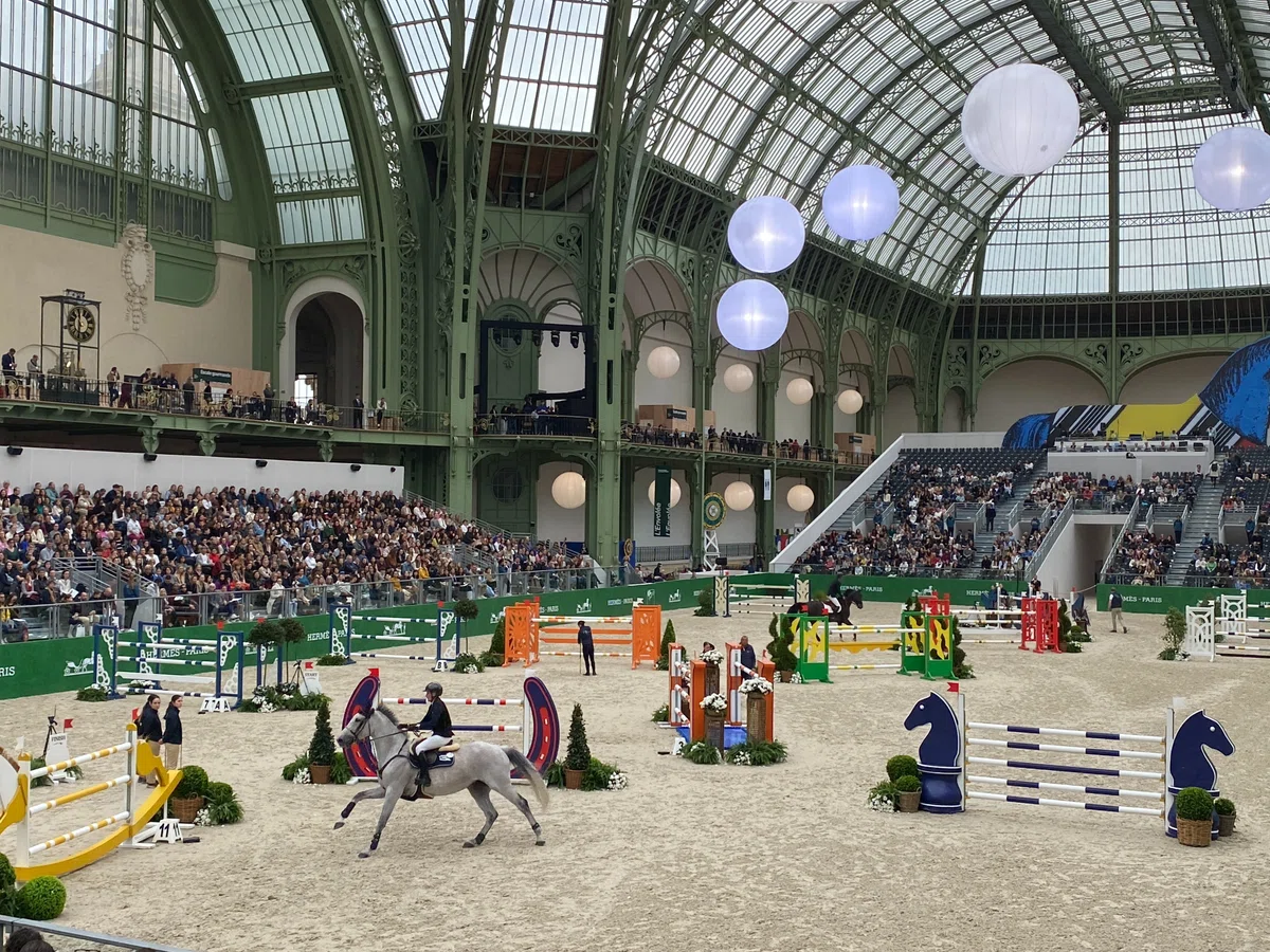グラン・パレに帰ってきた！ エルメス主催の国際馬術大会 Saut Hemès 