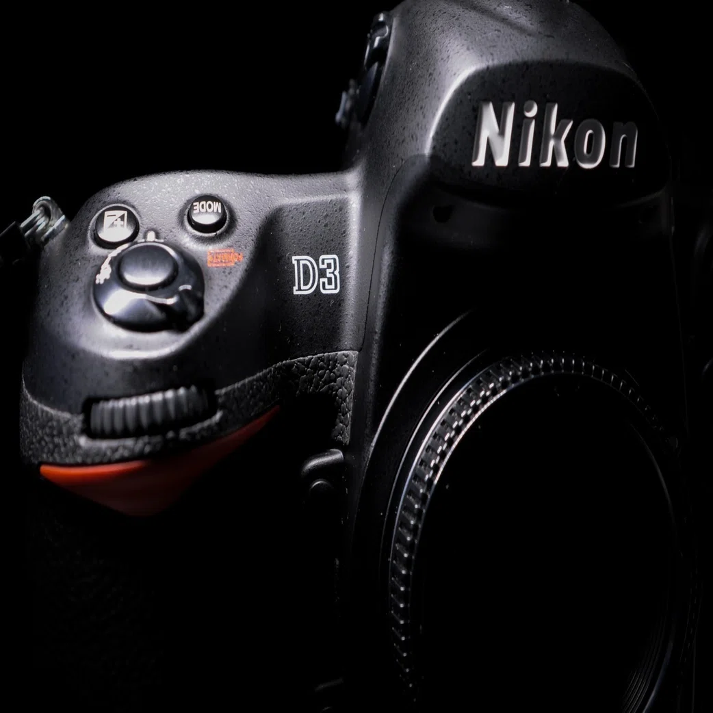 Nikon D3｜硝子窓