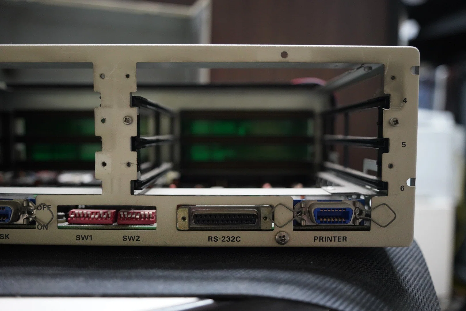 PC-9801E(NEC)の分解写真｜kzn