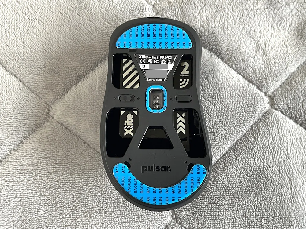Lightweight Ergo Mouse with Excellent Fit | Pulsar Xlite v4 SIZE2｜AIKE ...