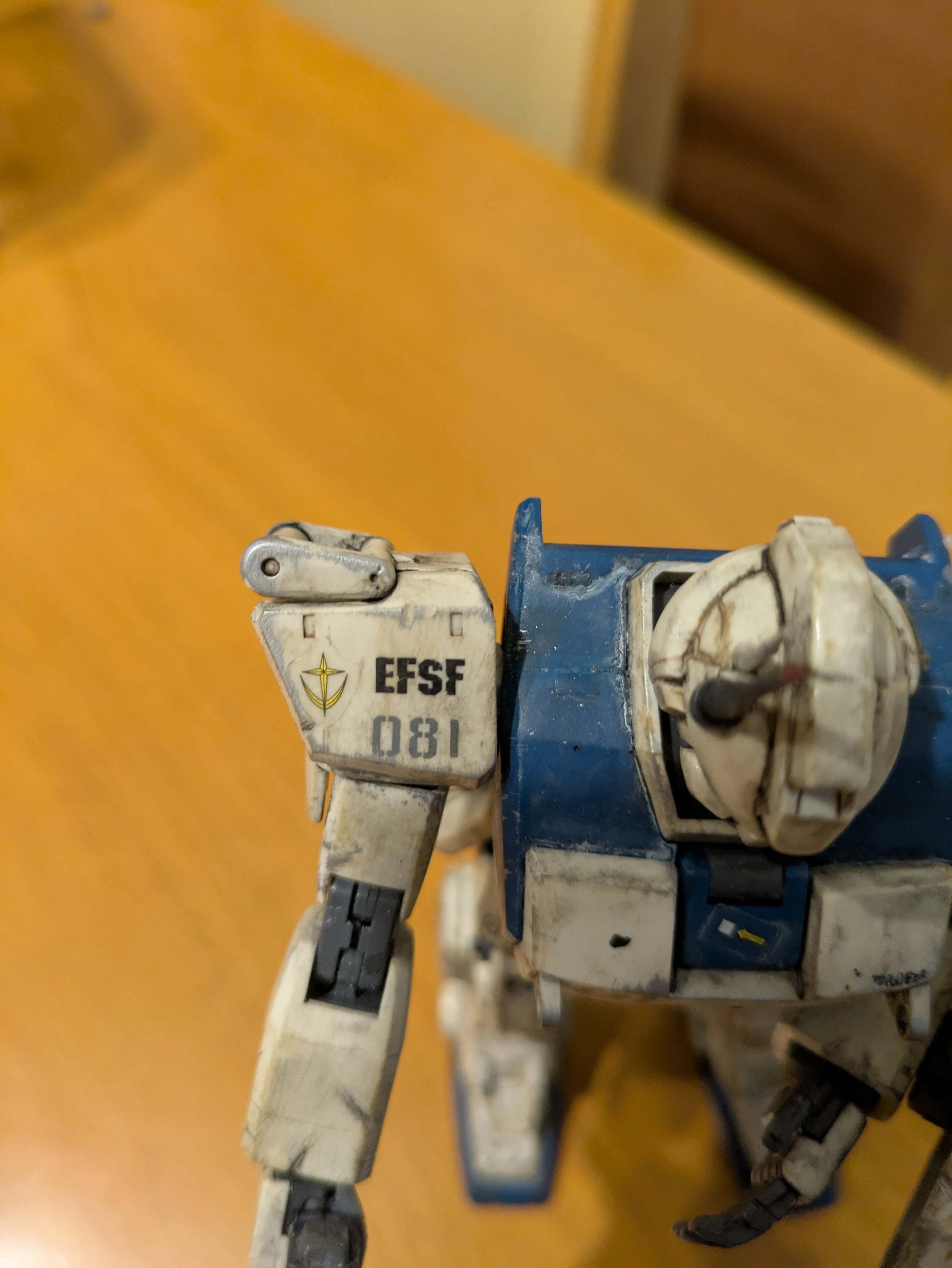 はじめてのウェザリング＆ジオラマ：MG 1/100 RX-79[G] ガンダムEz-8