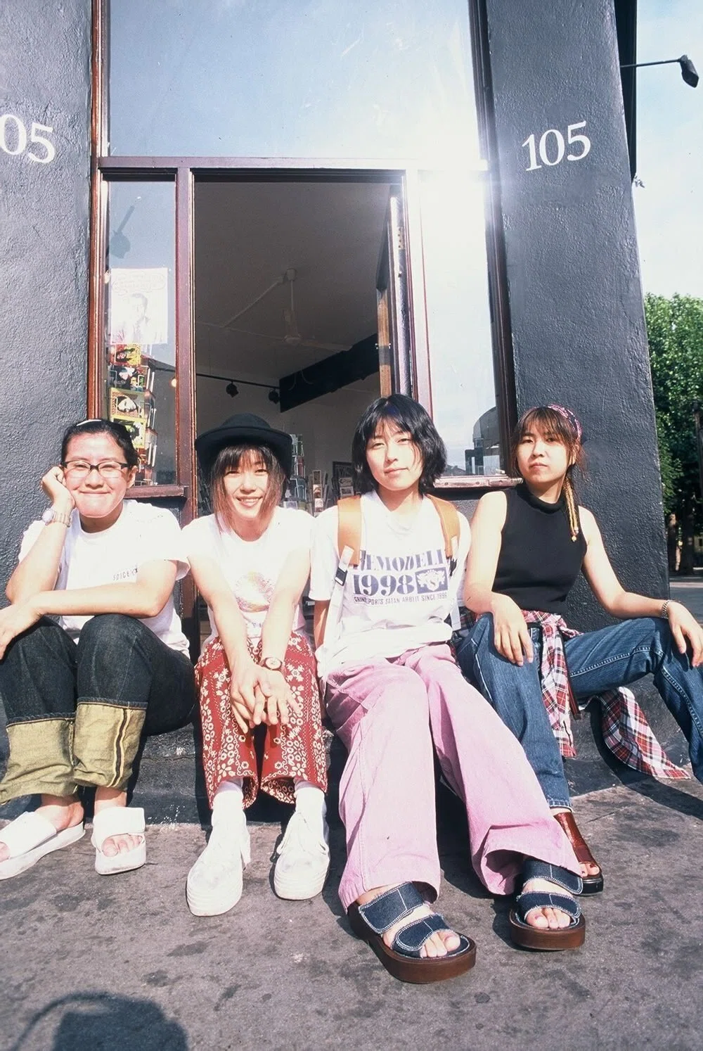 SUPER JUNKY MONKEY『Live at LONDON Astoria 1998』が初の単独