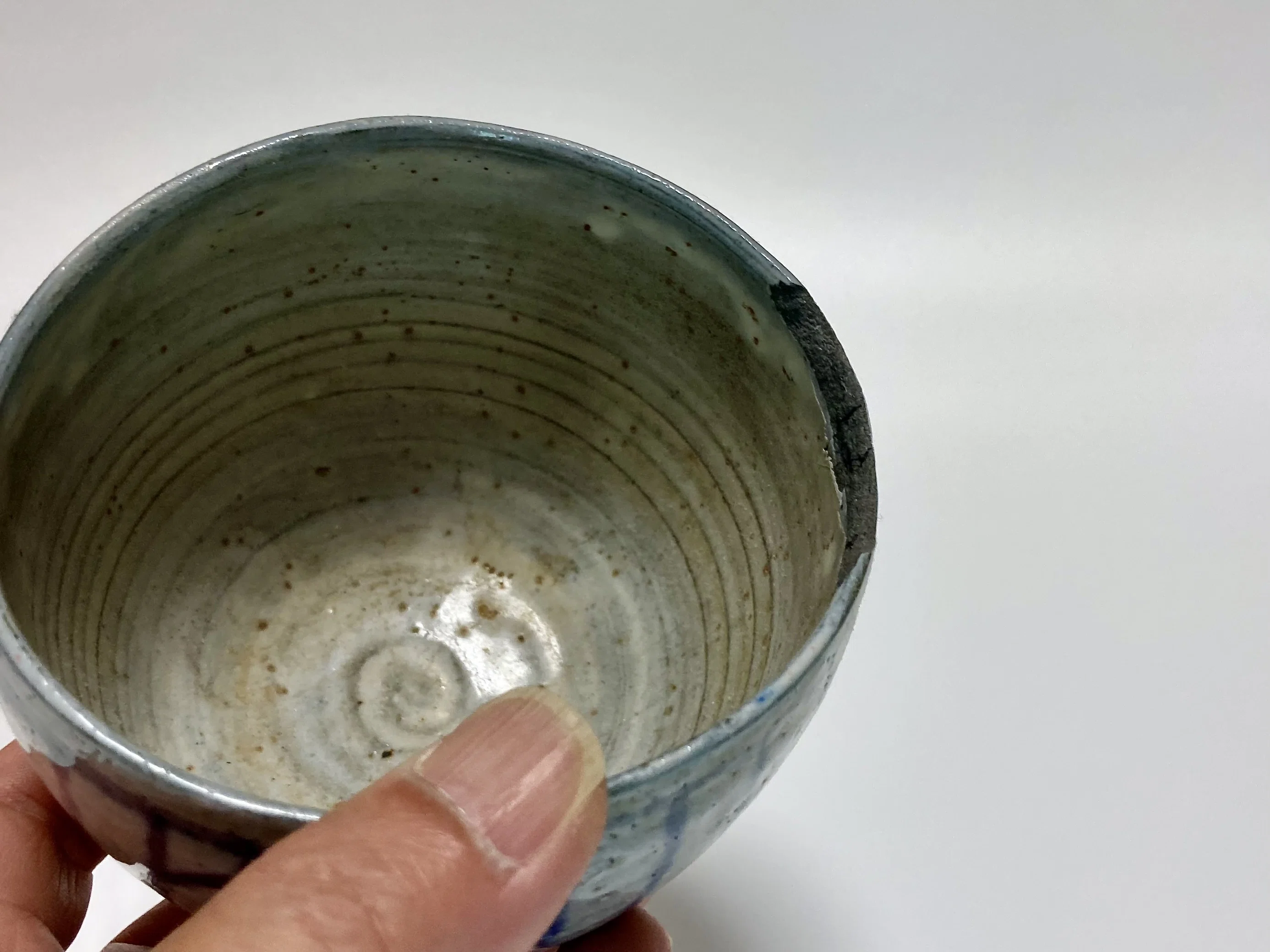 号外】現代風の金継ぎ的陶器修理に挑戦してみた！④｜萬蔵（MANZOU）