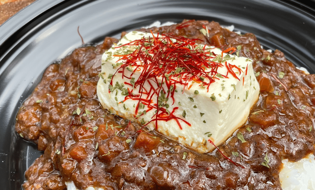 ドーンとかまえた豆腐