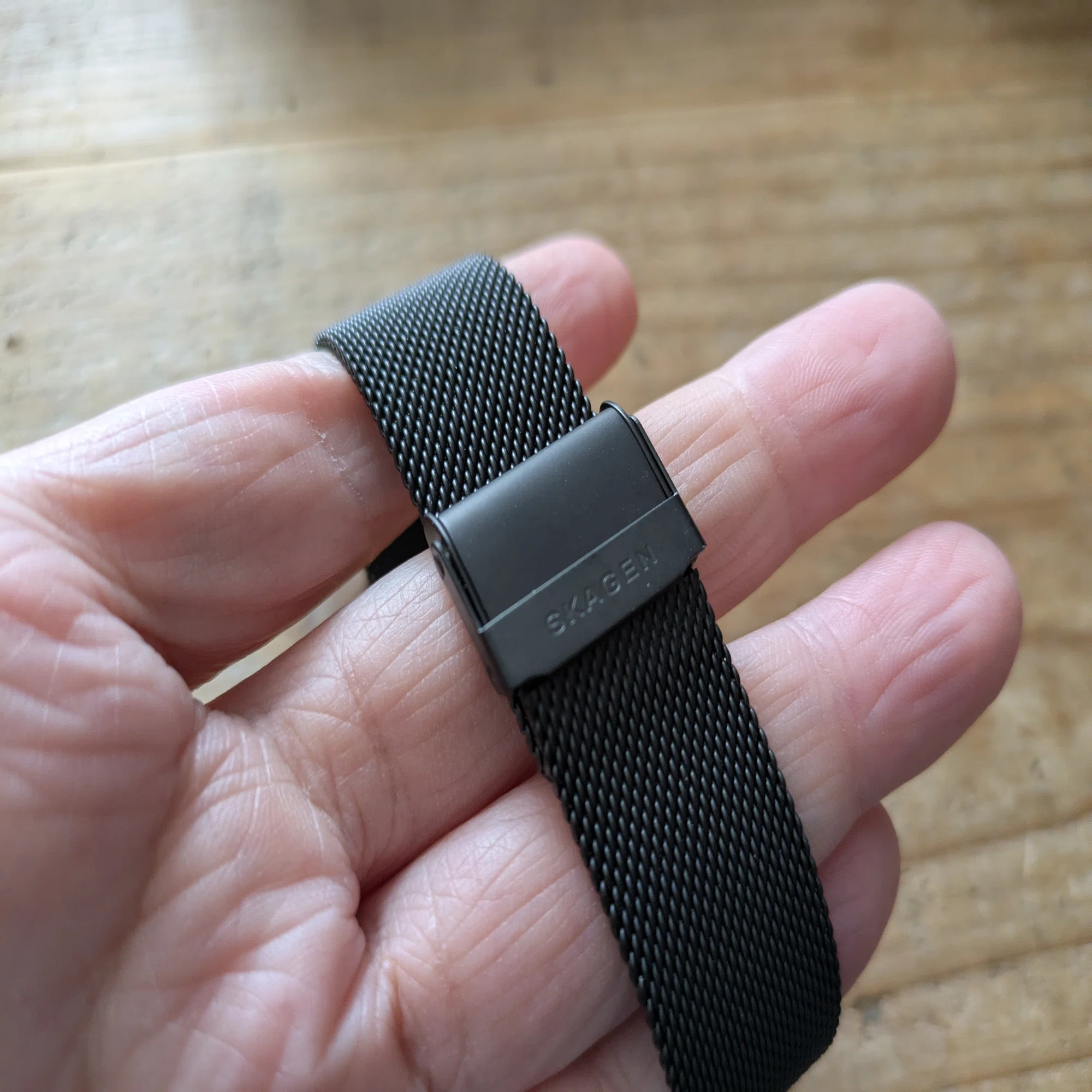 SKAGEN(スカーゲン)】「RIIS 三針 ミッドナイト ステンレススチール 