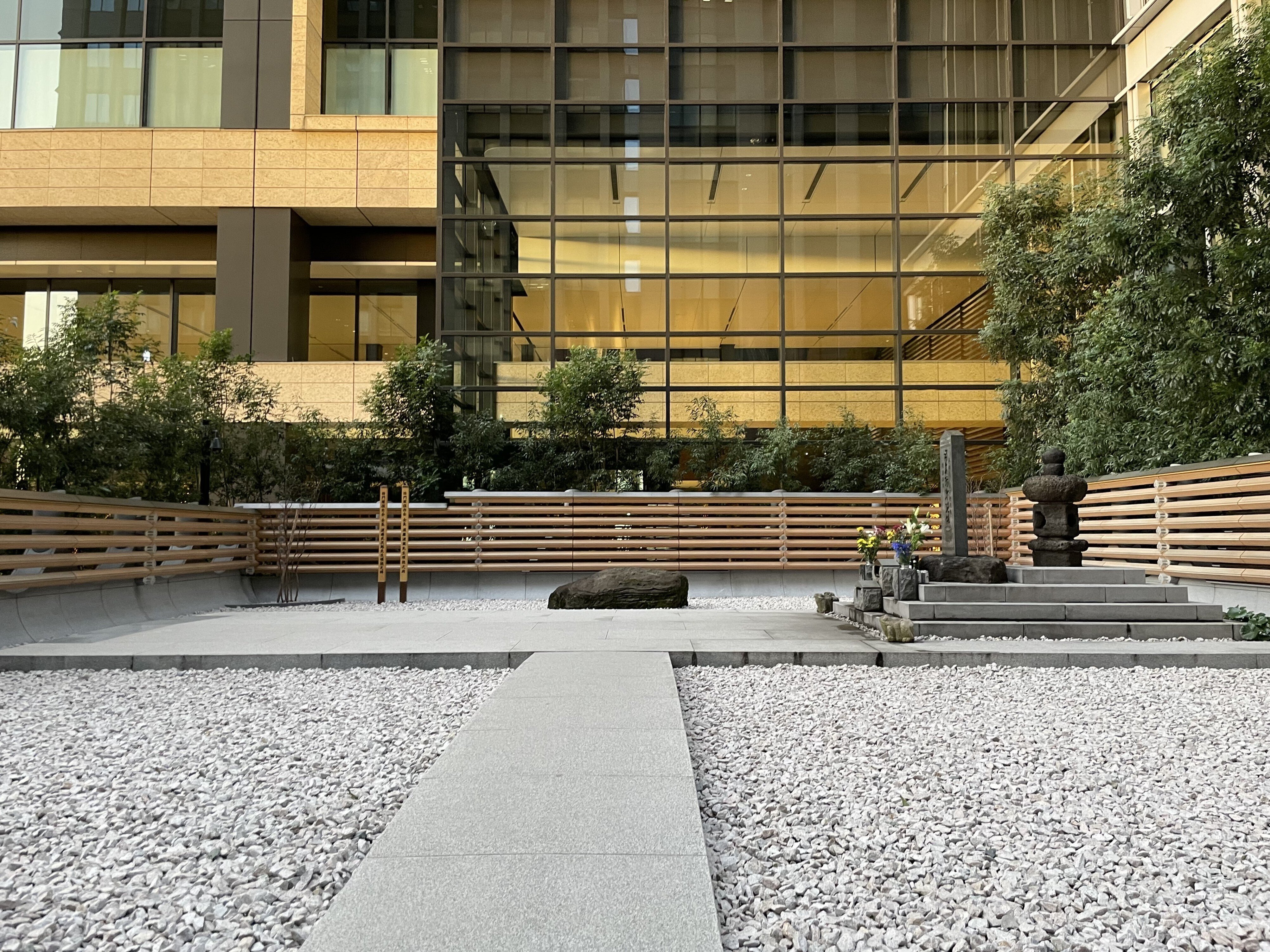 百花ひらく：皇居周辺と若冲の中間まとめ【皇居三の丸尚蔵館2】 東京都