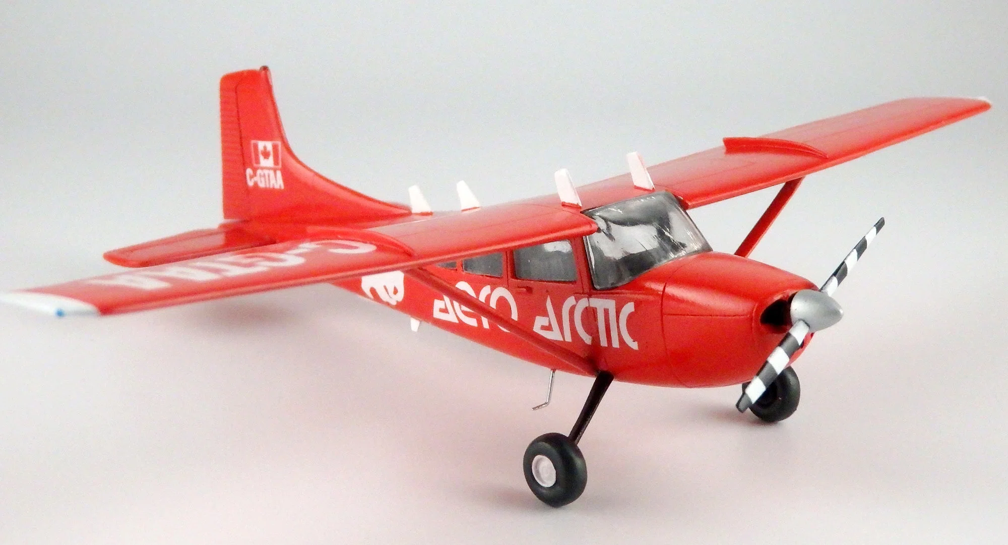 1/72の民間機。｜内藤あんも