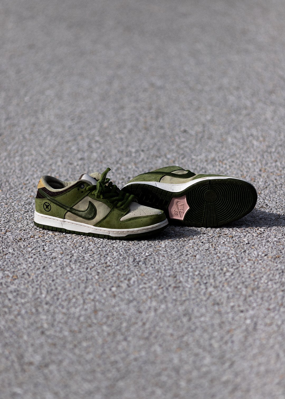 堀米雄斗の抹茶色のNIKE SB DUNK LOW、不自由なストリートスケートが