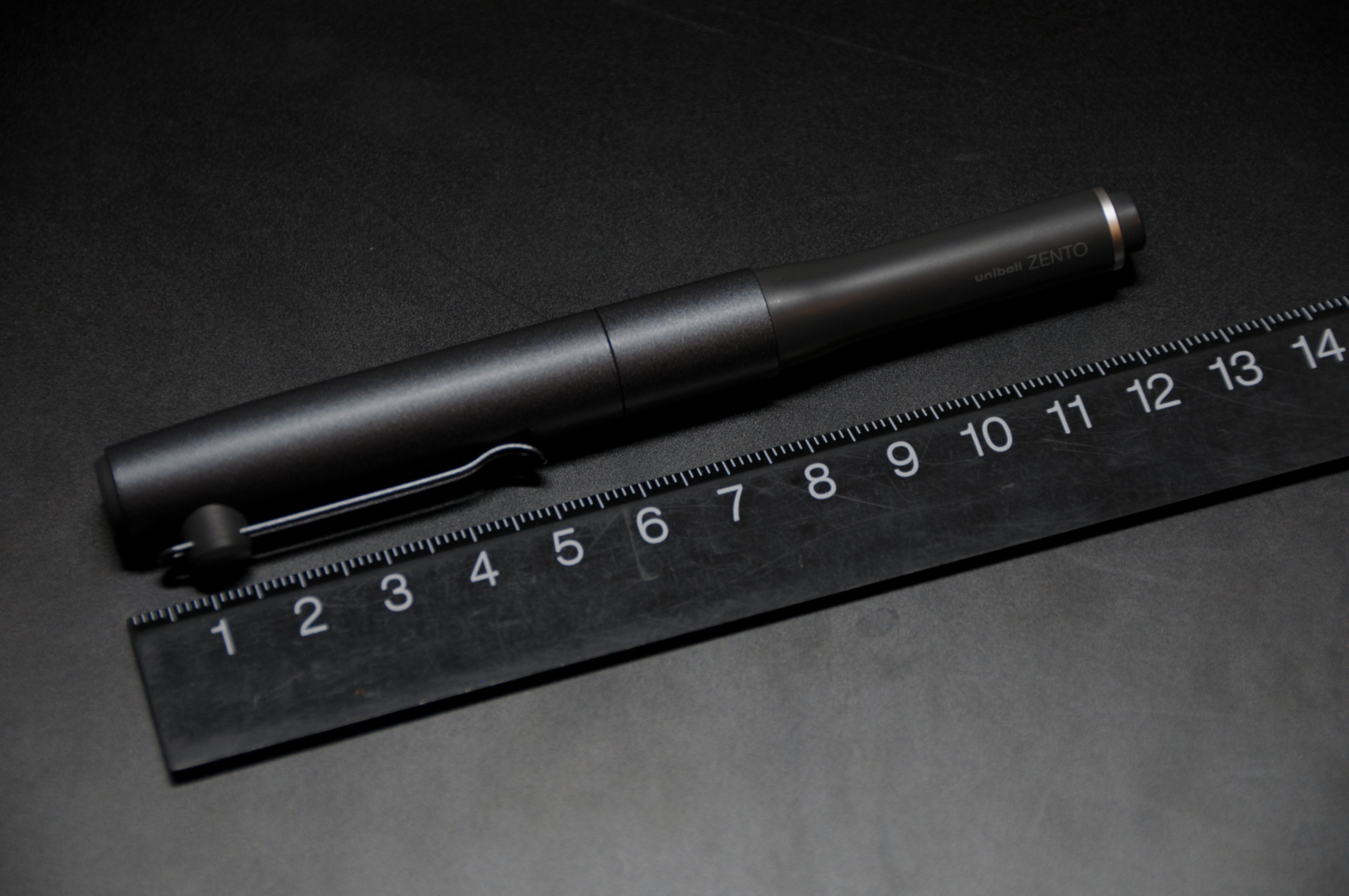 レビュー:uniball ZENTO signature model｜ろーかる