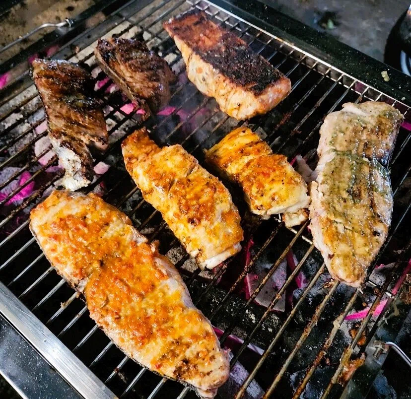 智美　ページ　10kgベトナム新鮮 ホーチミンで一番美味しい焼き魚の名店】SZK FOODS／ファンビッチャン