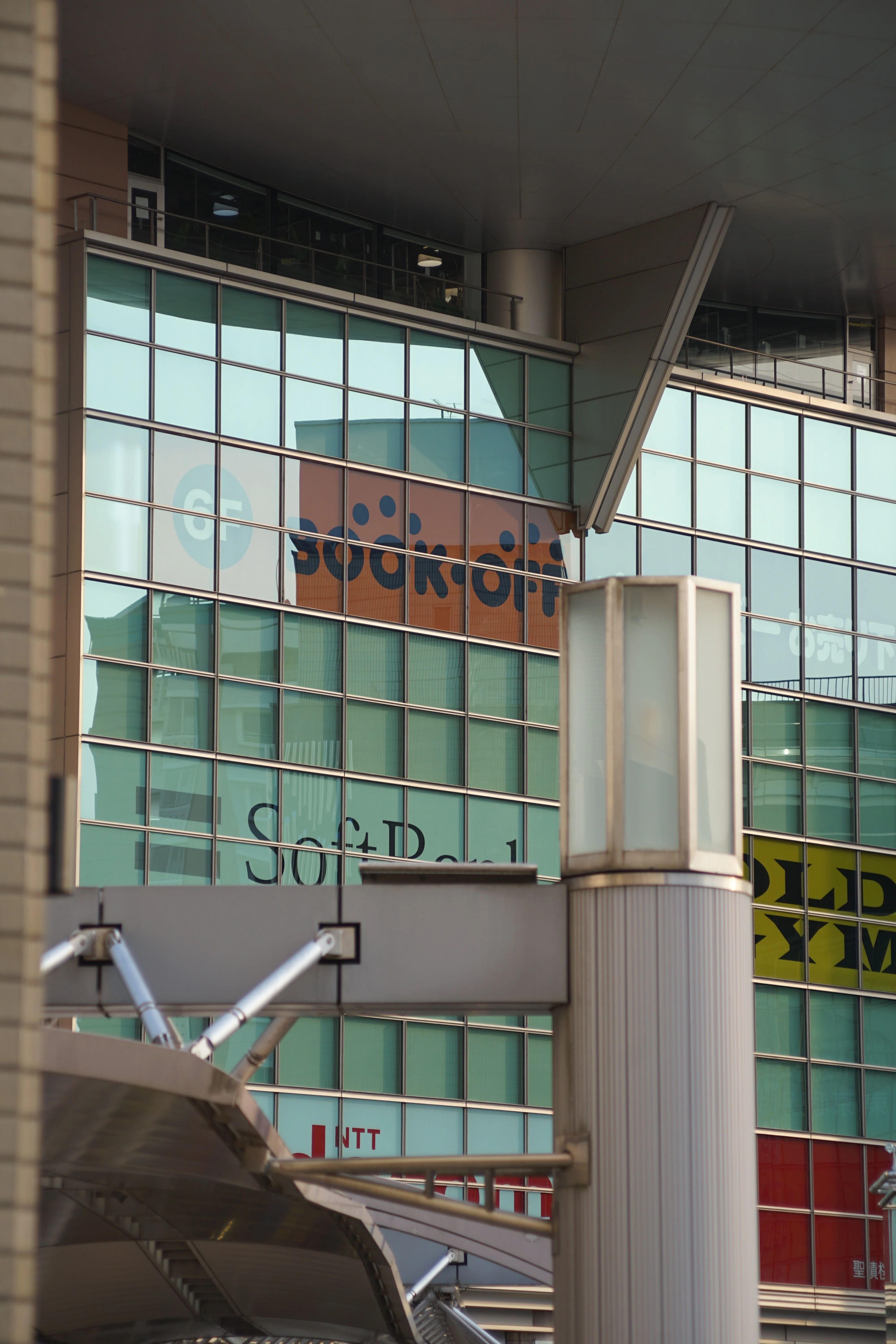 写真】おフランスのレンズでお撮りあそばせ/FOCA Teleoplar 135mm F4.5