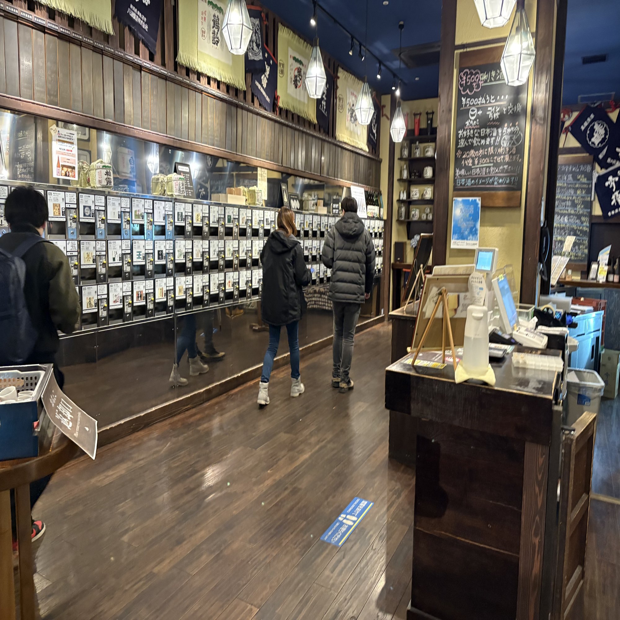 新潟駅直結の「ぽんしゅ館」、行ったことある？🐦🐦｜ハミングバード
