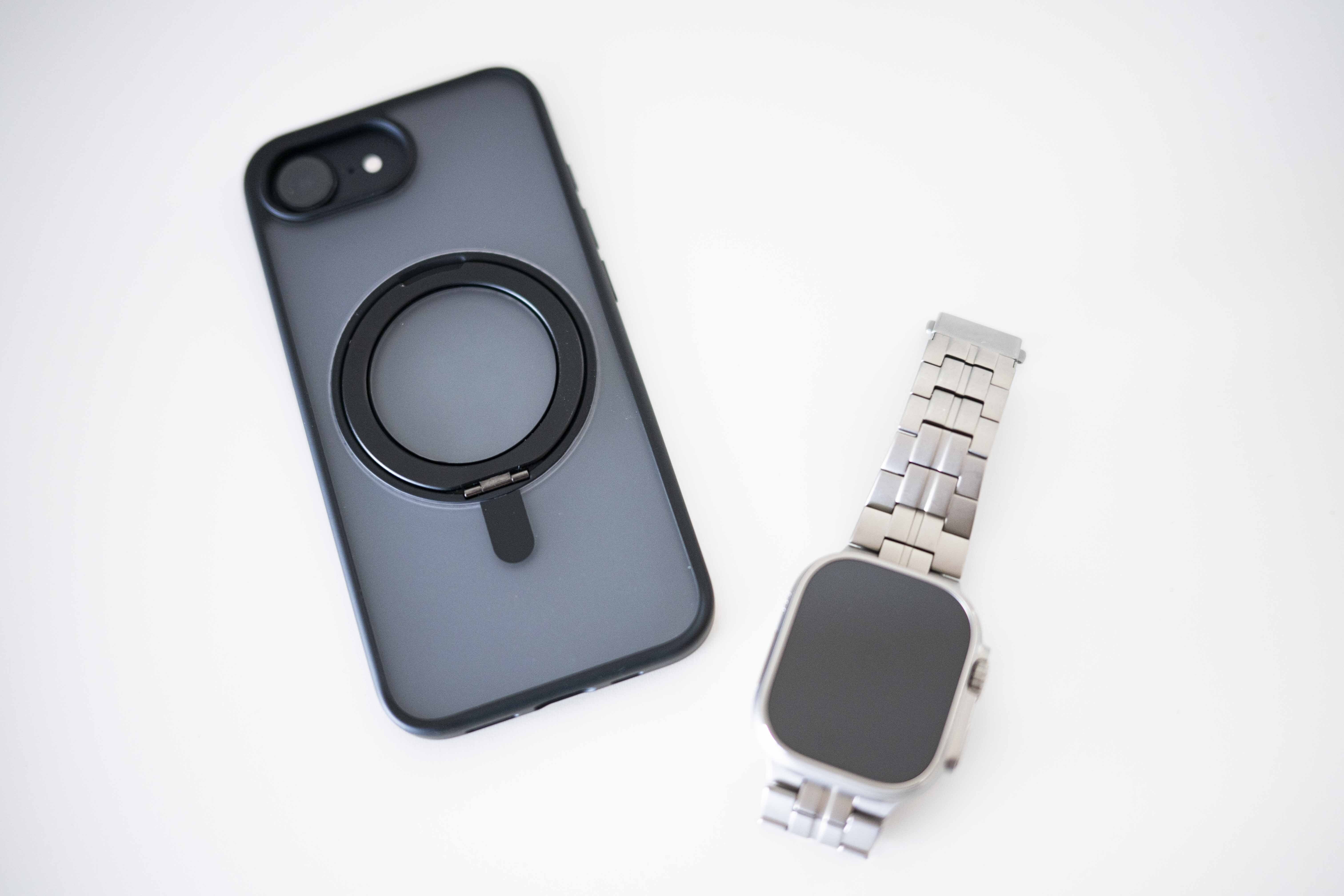 サブスマホとしてiPhone16eを選んだ理由と、スマホを2台持つよう