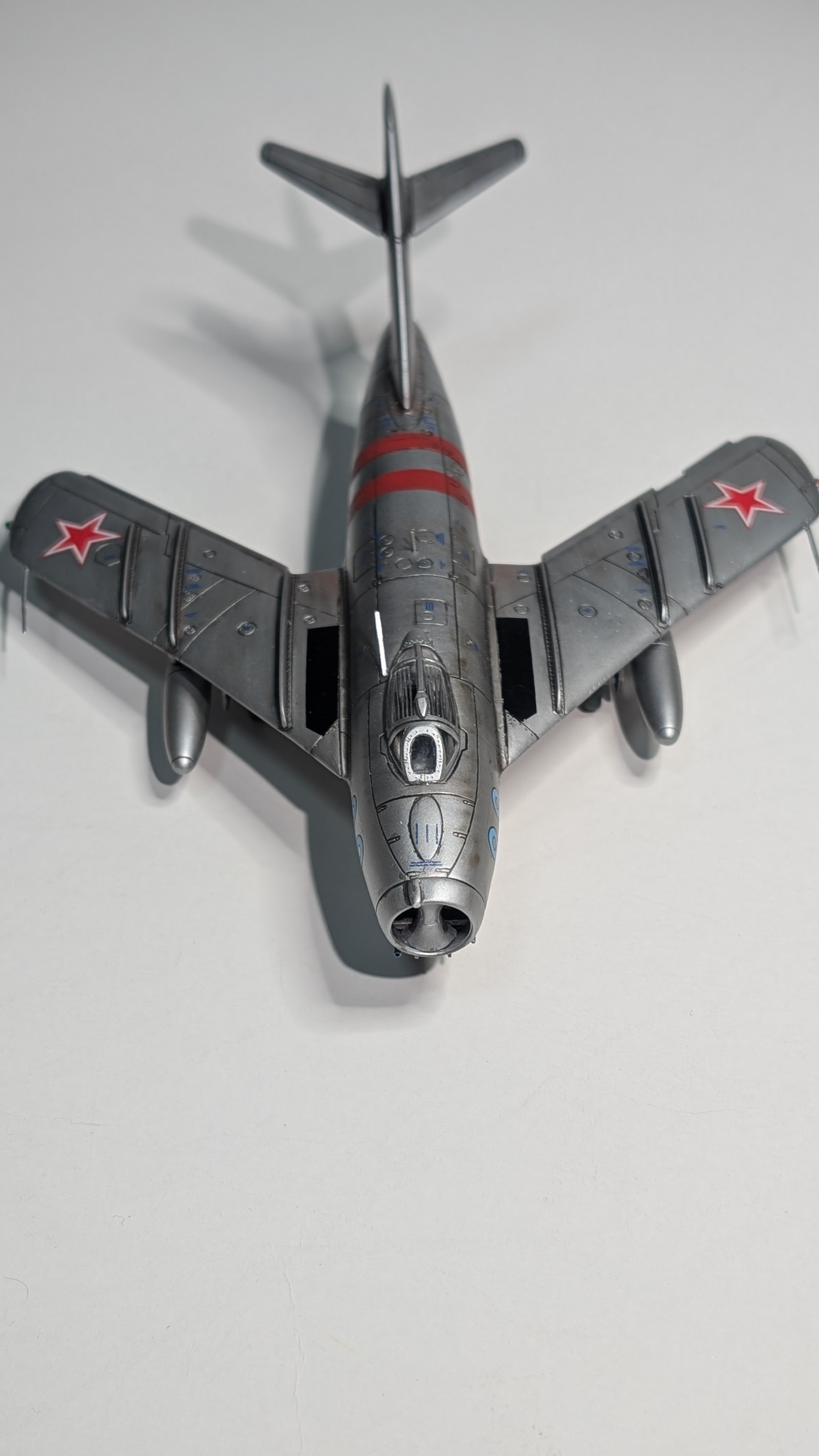 完成ミグ17（1/72 zvezda)｜大豆。。。