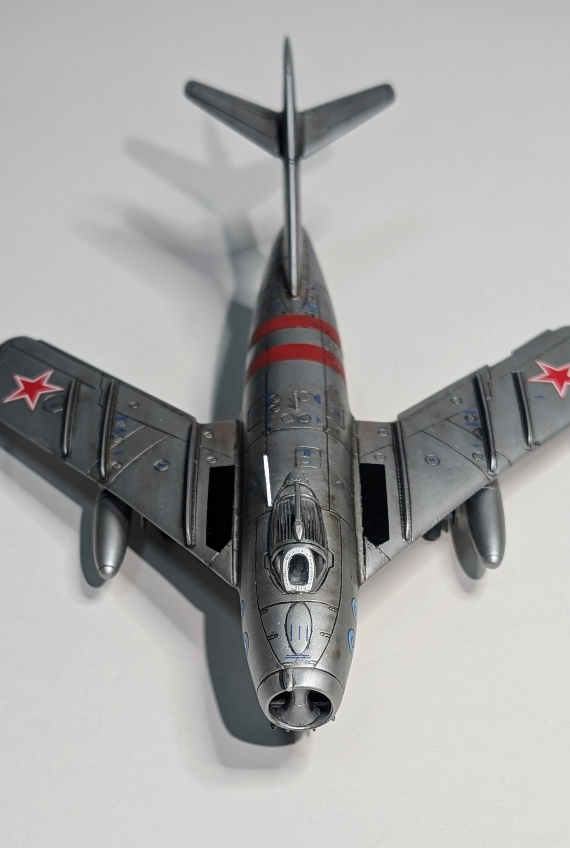 完成ミグ17（1/72 zvezda)｜大豆。。。
