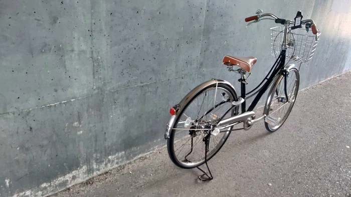 ママチャリを洗車&修理でリフレッシュするか、新車に買い替えるか 