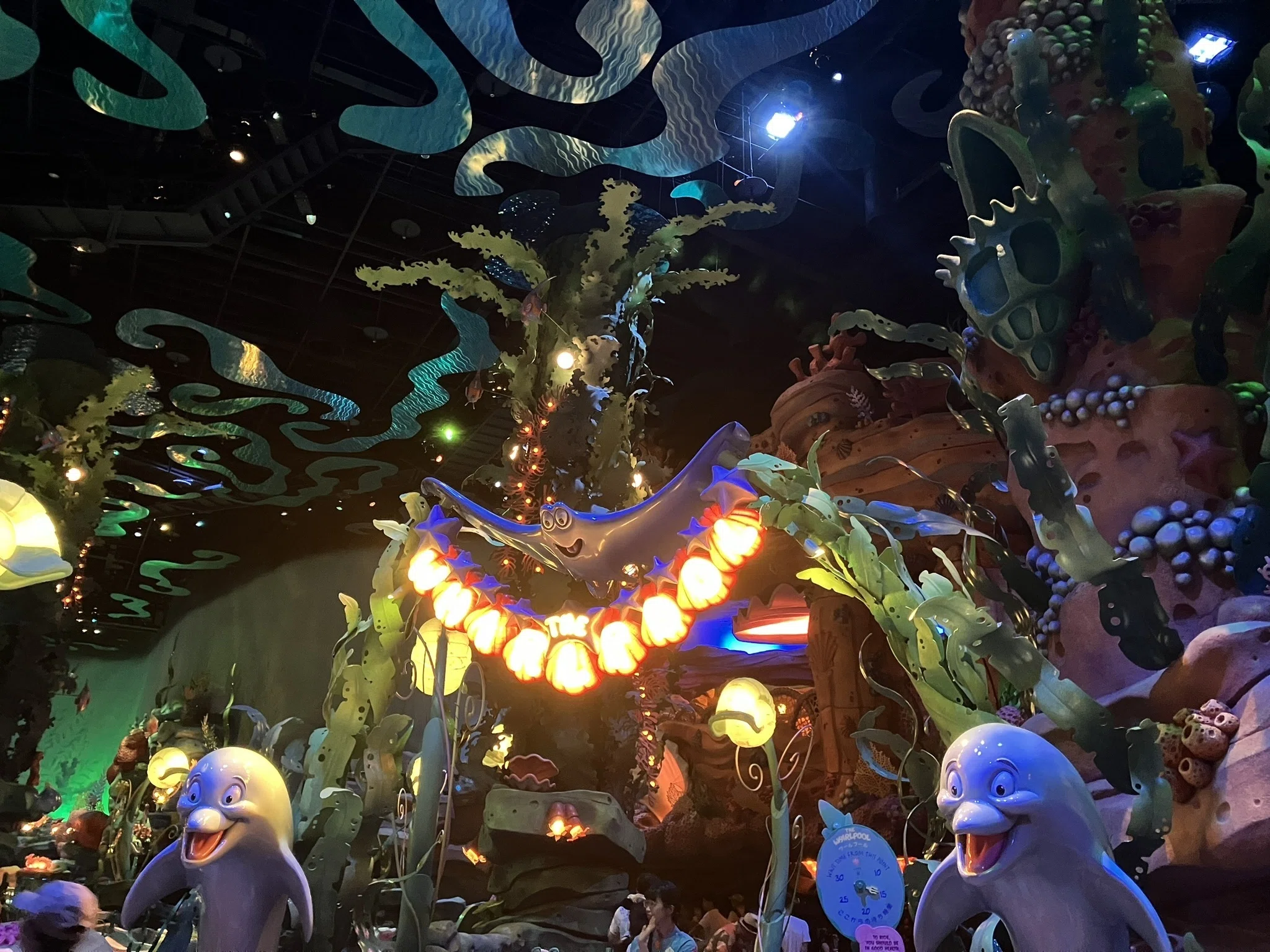 ディズニー観察「アールヌーヴォーを感じる」｜すたみな子