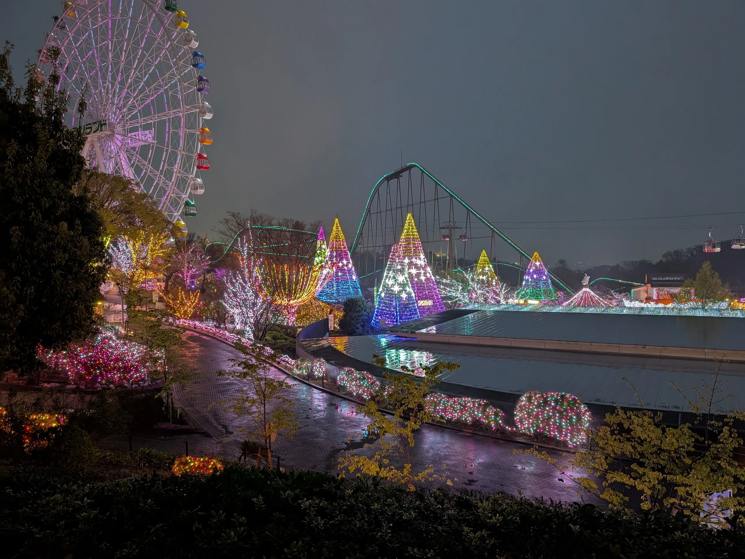 よみうりランド「夜桜ジュエルミネーション」2025｜少佐のノオト