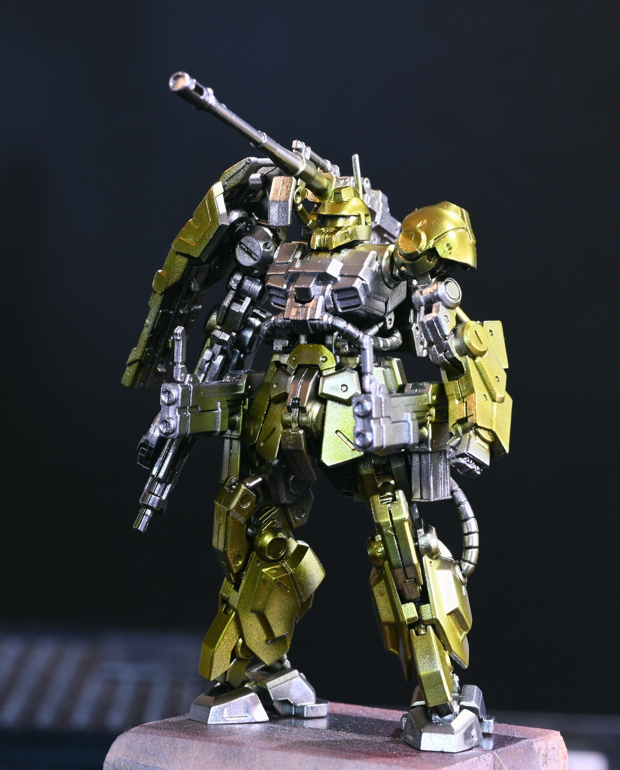 メタリックを使ったカラーモジュレーション｜チワンサム