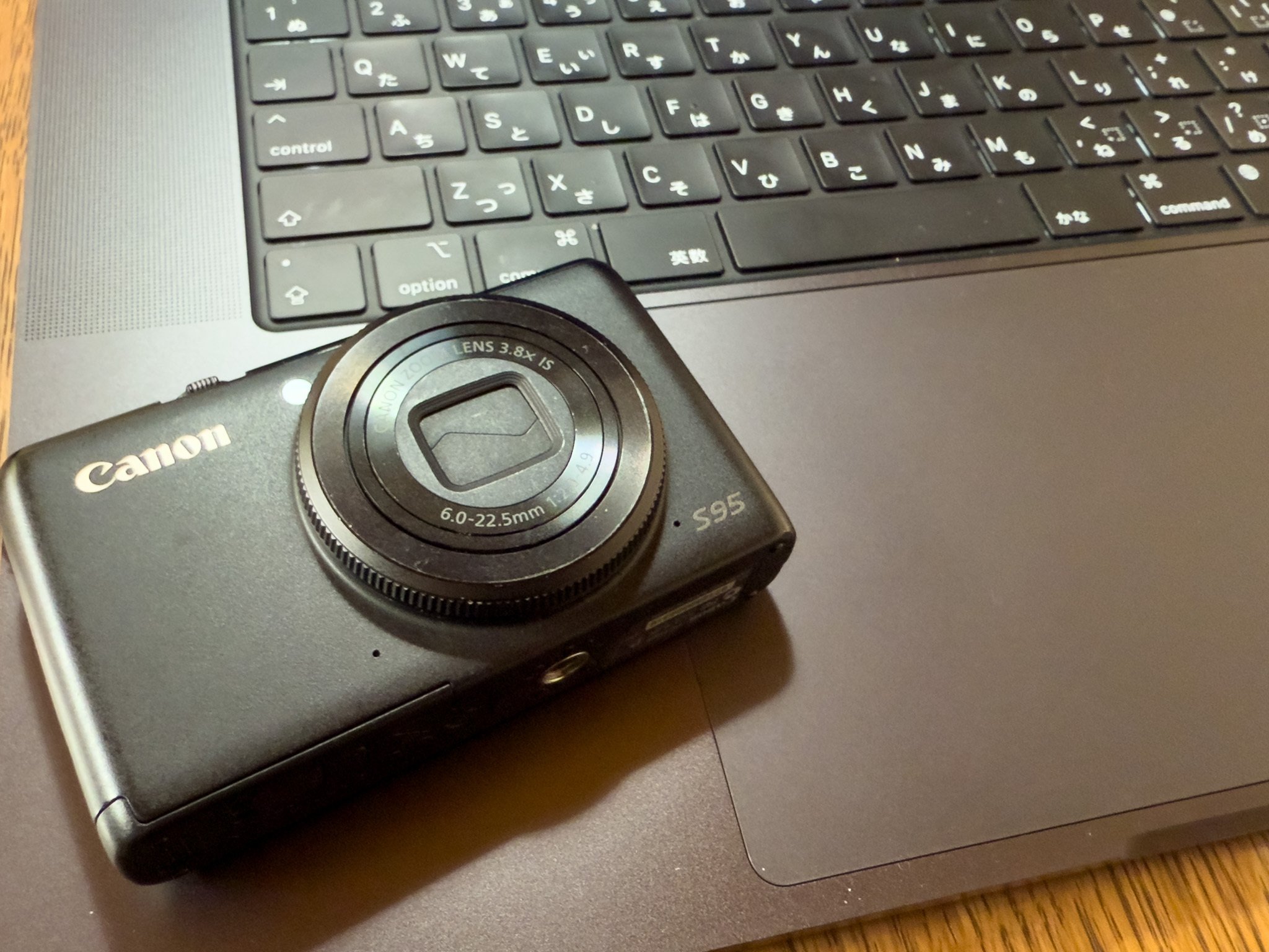 オールドコンデジが流行っているらしい｜Xinn