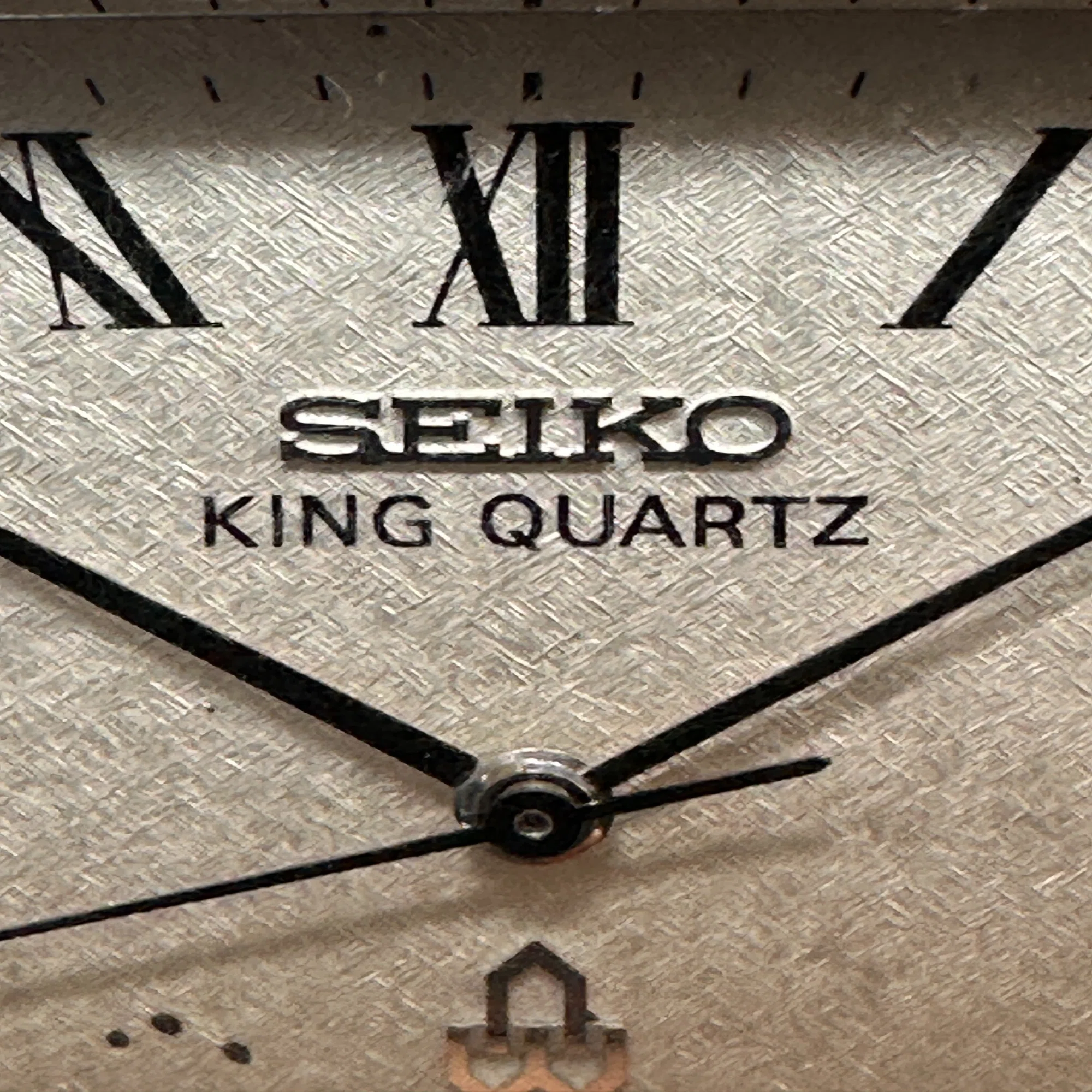 ⌚026】SEIKO キングクオーツ 5855-5000 ホワイト｜Crusoe